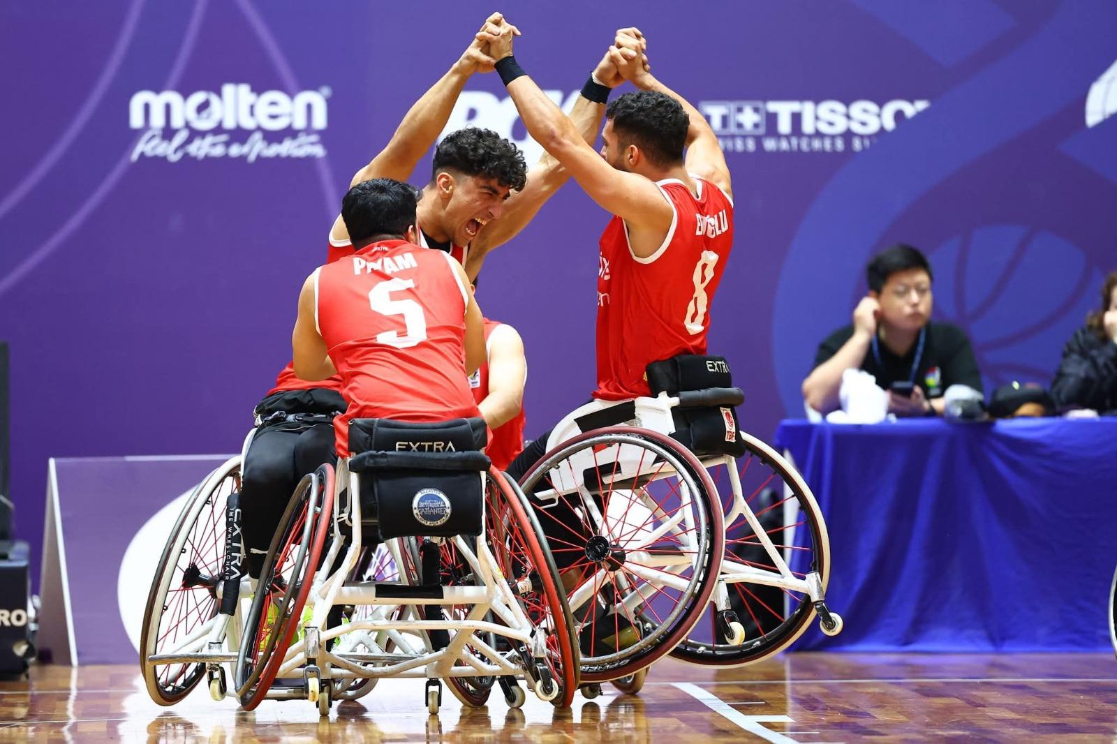 2025 İzmir Için Altın Yıl Oldu Büyükşehir Sporcularından 238 Madalya (5)