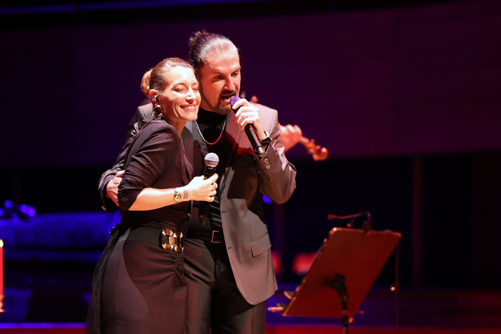 İzmirli Tenor Levent Gündüz, 30. sanat yılını İzmir’de kutladı