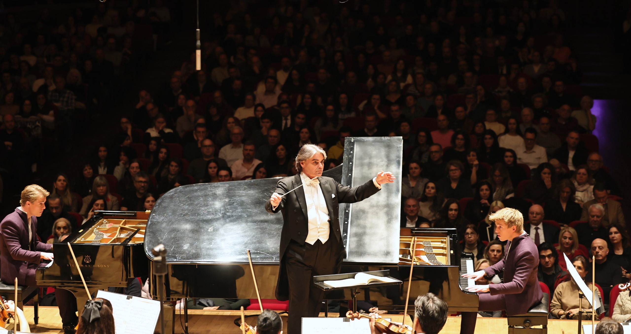 Aassm’de Müzik Şöleni Ion Marin Yönetiminde Jussen Kardeşler İzmir’de Sahne Aldı (6)