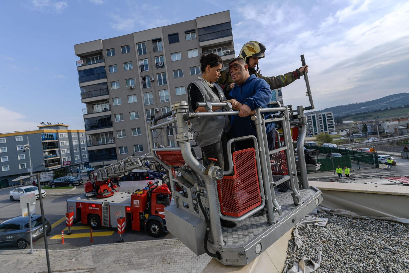 Afette Kimse Geride Kalmayacak İzmir’den Dikkat Çeken Uygulama (10)