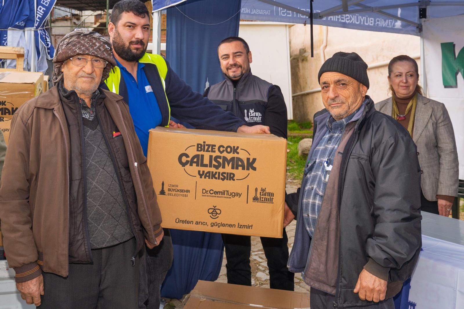 Afetzede Arıcılara Büyükşehir’den Can Suyu Desteği (8)