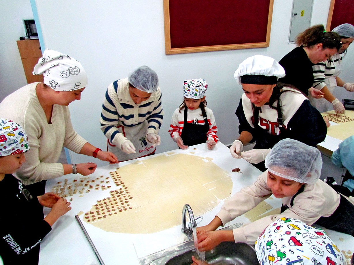 Ailece Öğrenme Deneyimi Çeşme’de Yaşandı (1)