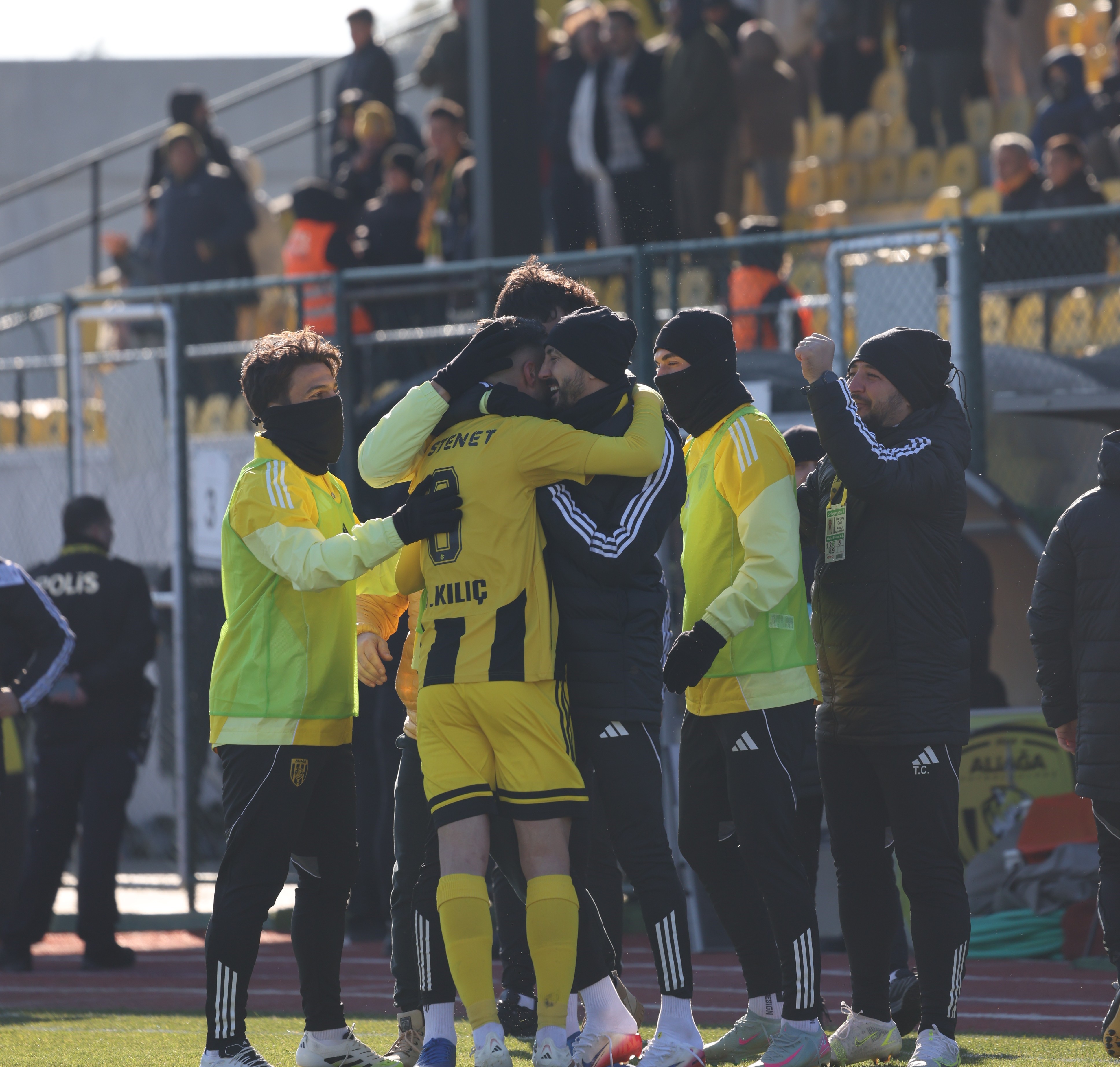 Aliağa Fk Evinde Kazandı Gebze’ye Geçit Yok (1)