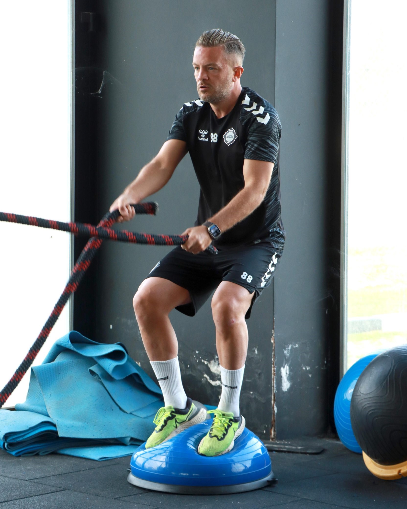 Altay’da Ayrılık Beklenirken Sürpriz Karar Kaptanlar Fesih Hakkını Kullanmadı (1)