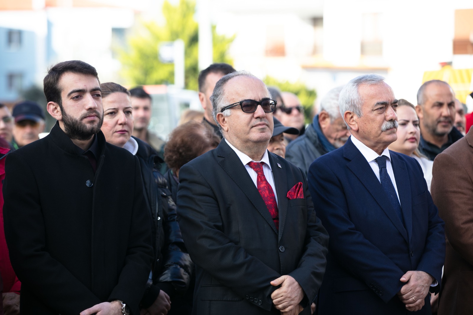 Araştırmacı Gazeteci Yazar Uğur Mumcu, Katledilişinin 33’Üncü Yılında İzmir’in Güzelbahçe Ilçesinde Düzenlenen Törenle Anıldı. (2)