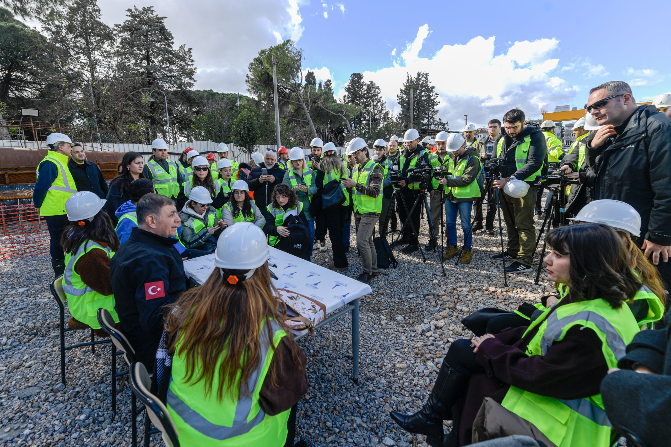 Başkan Tugay Onaylanmayan Krediler İzmir’i Zorluyor (3)