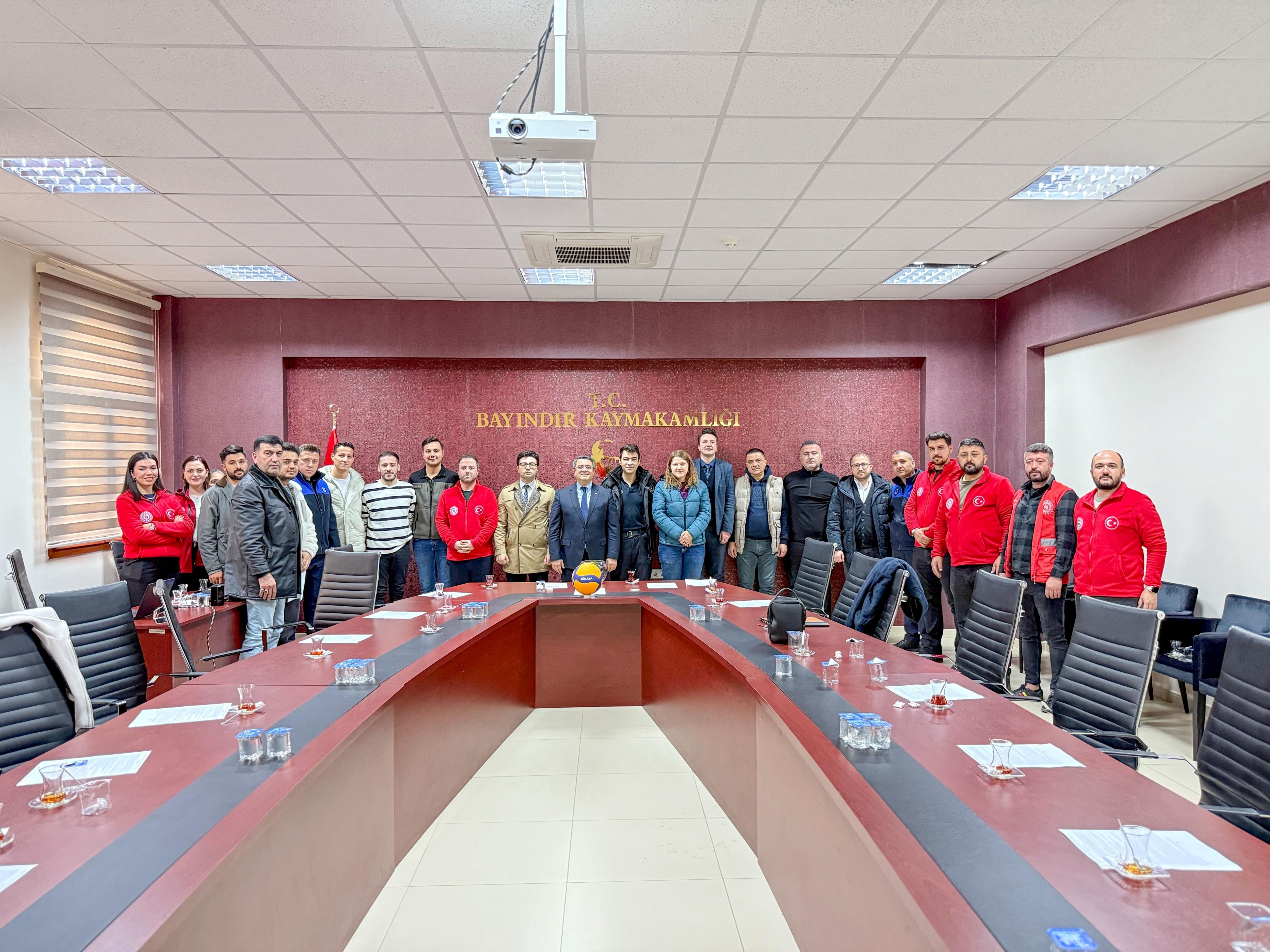 Bayındır’da Kurumlar Arası Voleybol Şenliği Başlıyor (1)