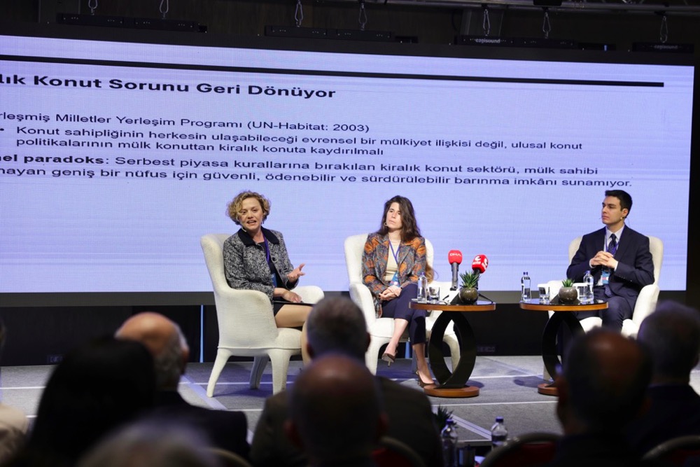 Çeşme’de Tarihi Adım (3)