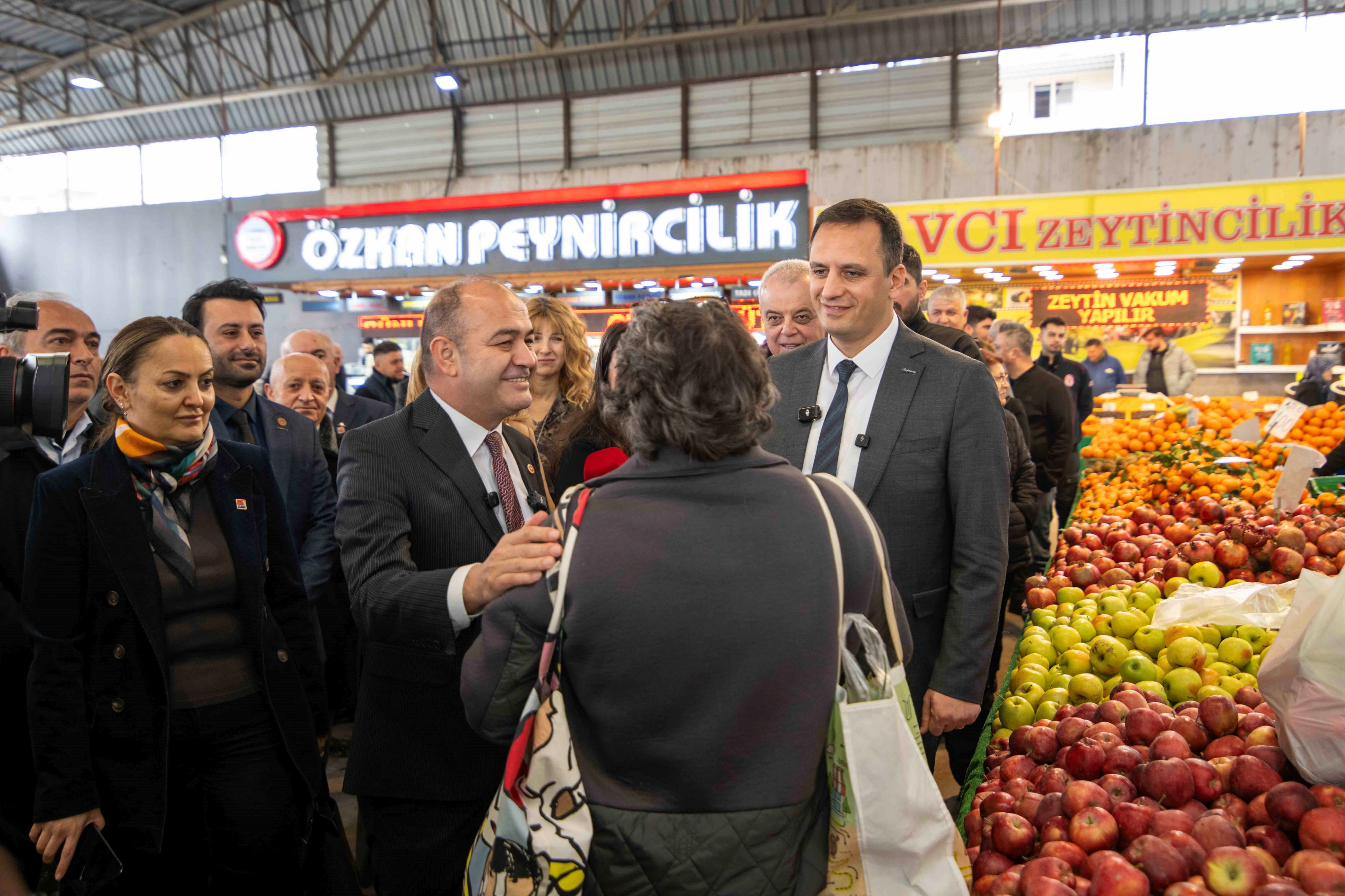 Chp’li Karabat’tan Bornova Belediyesi’ne Övgü (6)