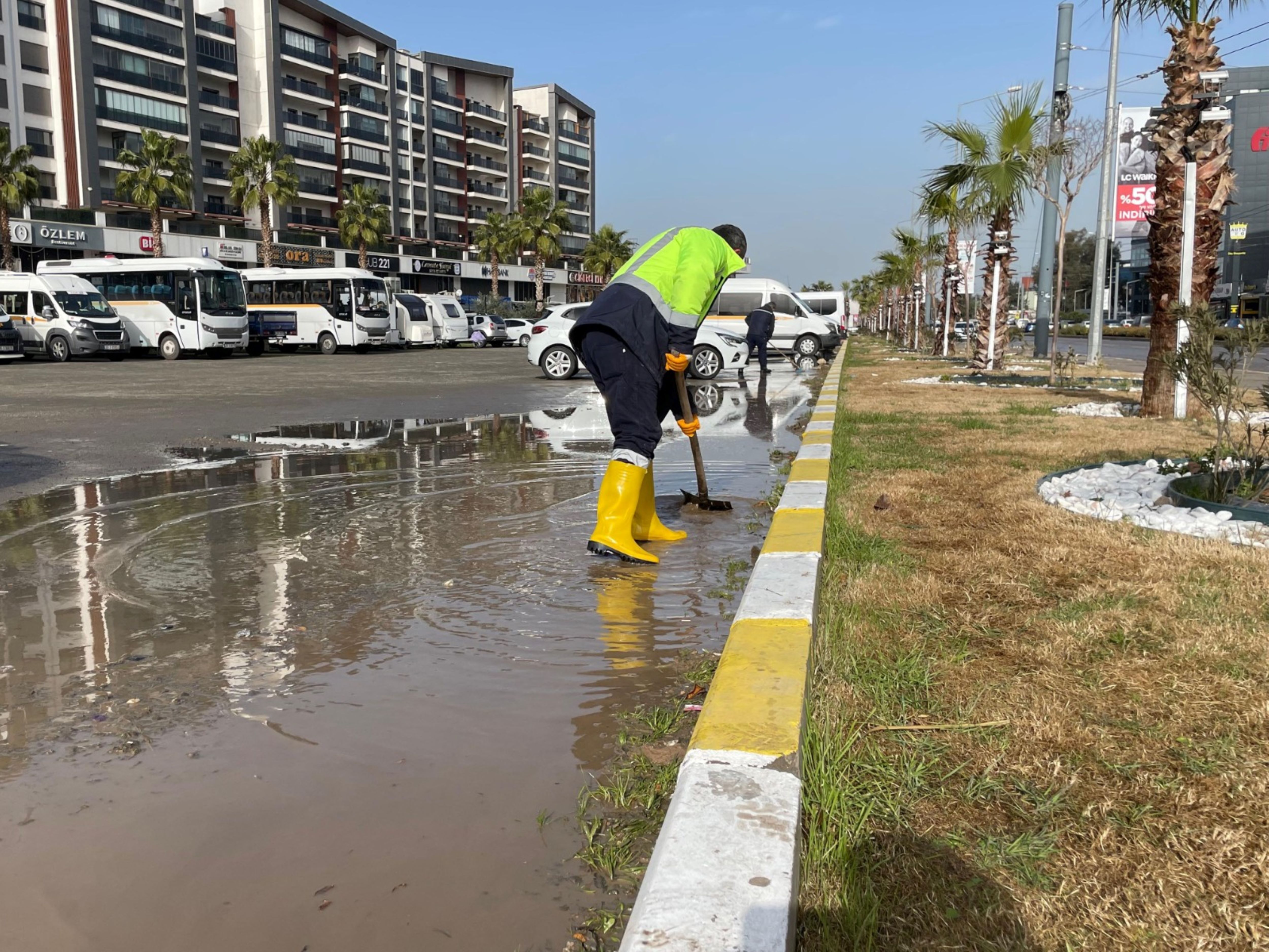 Çiğli Belediyesi Seferberlik Ilan Etti (6)