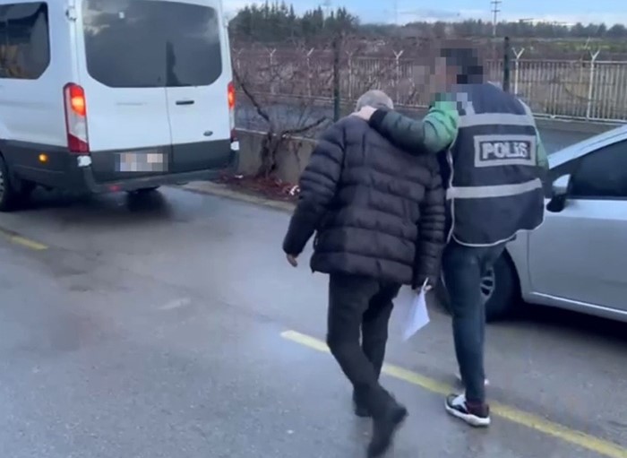 Cinsel Içerikli Şantajla Türkiye Genelinde Ağ Kurdular! (2)