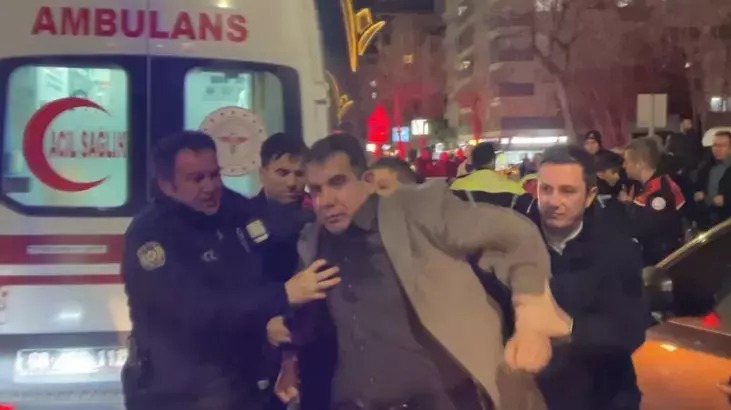 Davada Karar Çıktı, Adliye Önü Karıştı! (3)