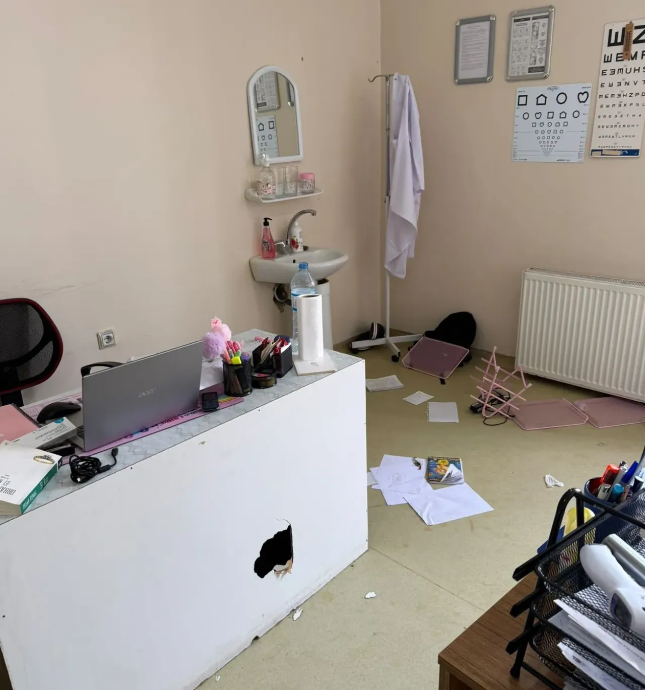 Doktora Muayene Odasında Yumruklu Saldırı! (1)