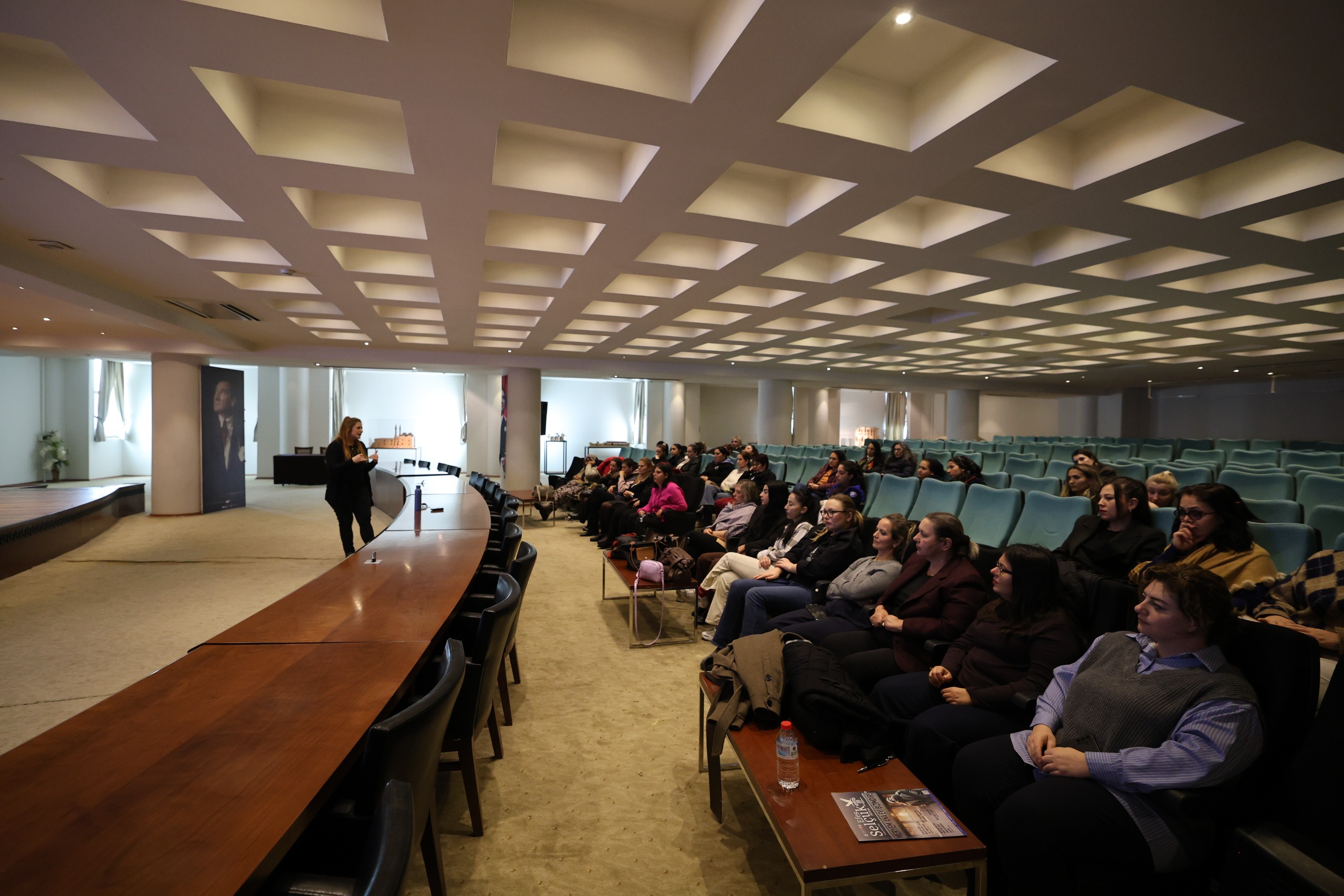 Efes Selçuk’ta Kadınlara Yönelik Farkındalık Eğitimi (1)