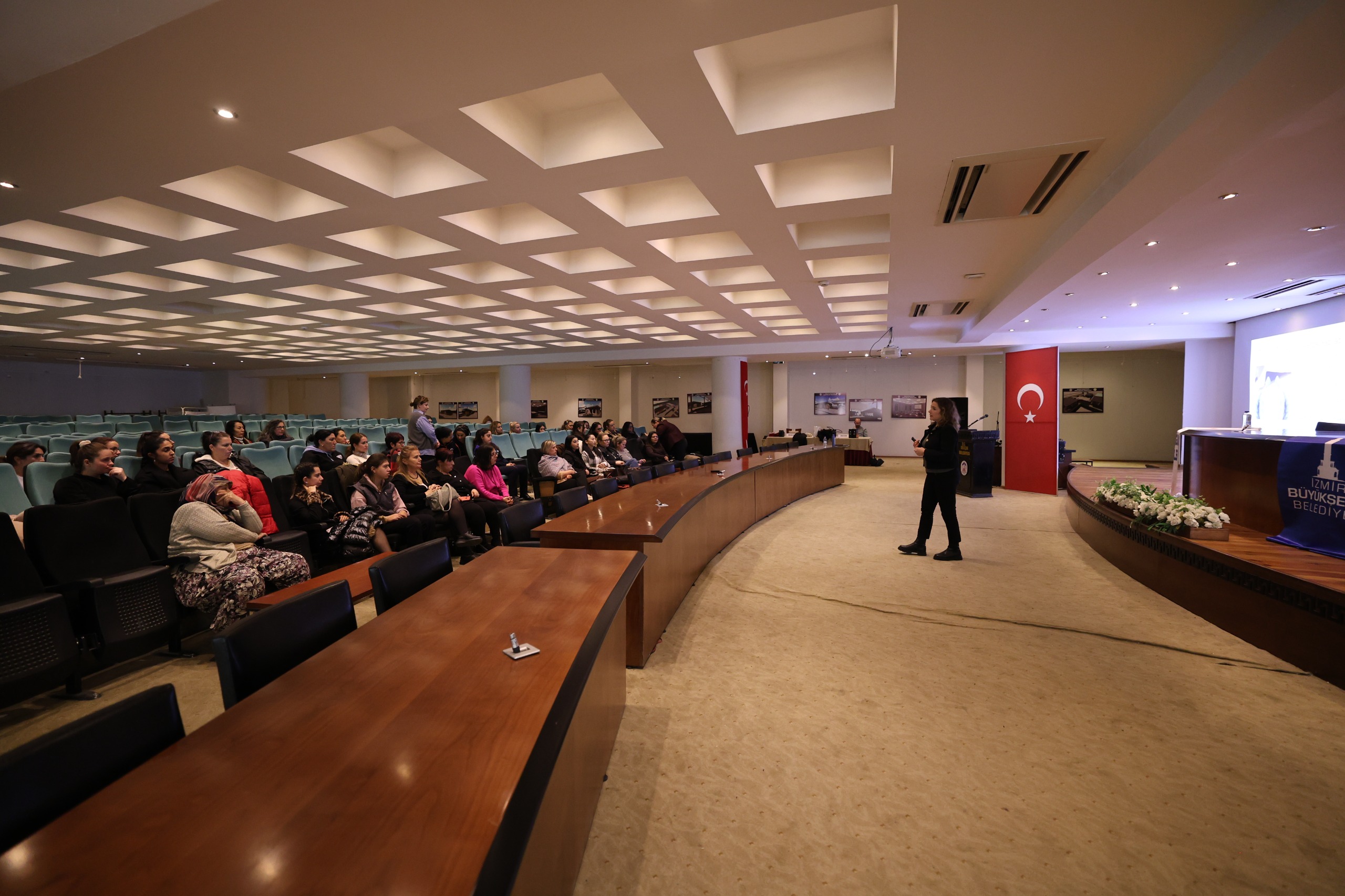 Efes Selçuk’ta Kadınlara Yönelik Farkındalık Eğitimi (3)