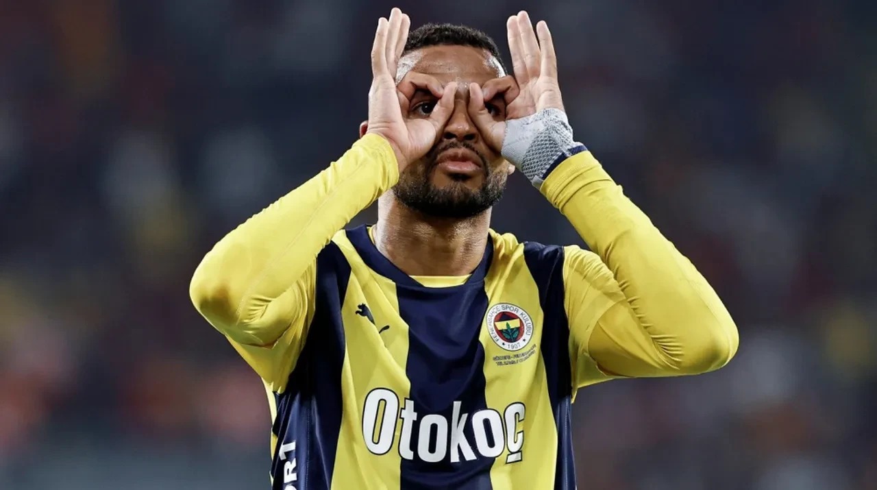Fenerbahcede En Nesyriye Rekor T