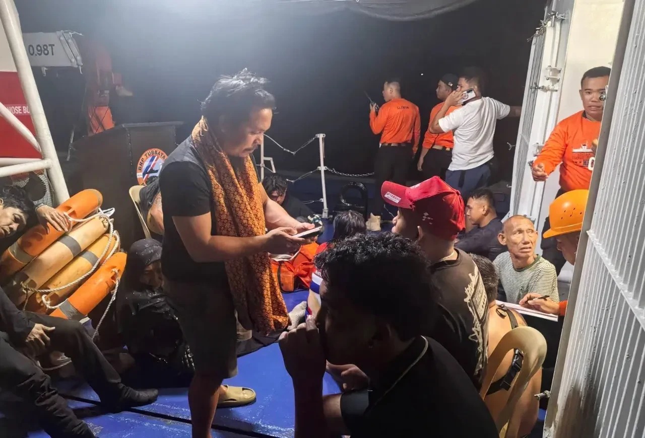 Filipinlerde Feribot Faciasi Cok (1)