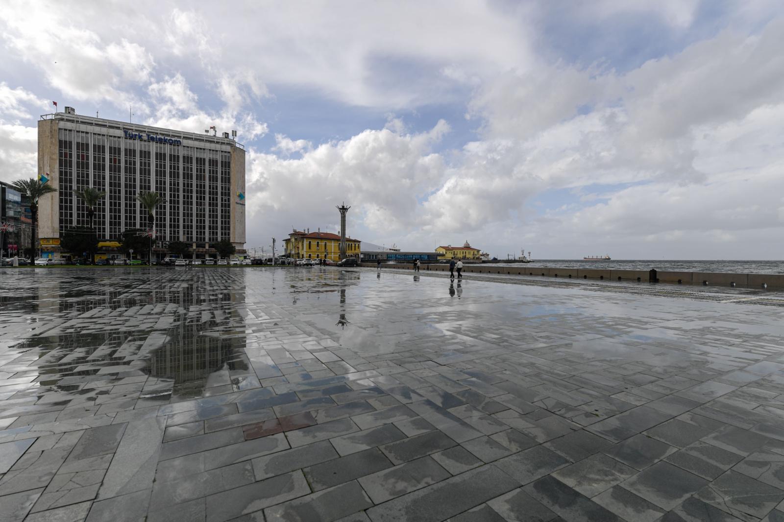 Fırtına Duvarı Kordon’u Deniz Taşkınından Korudu (6)