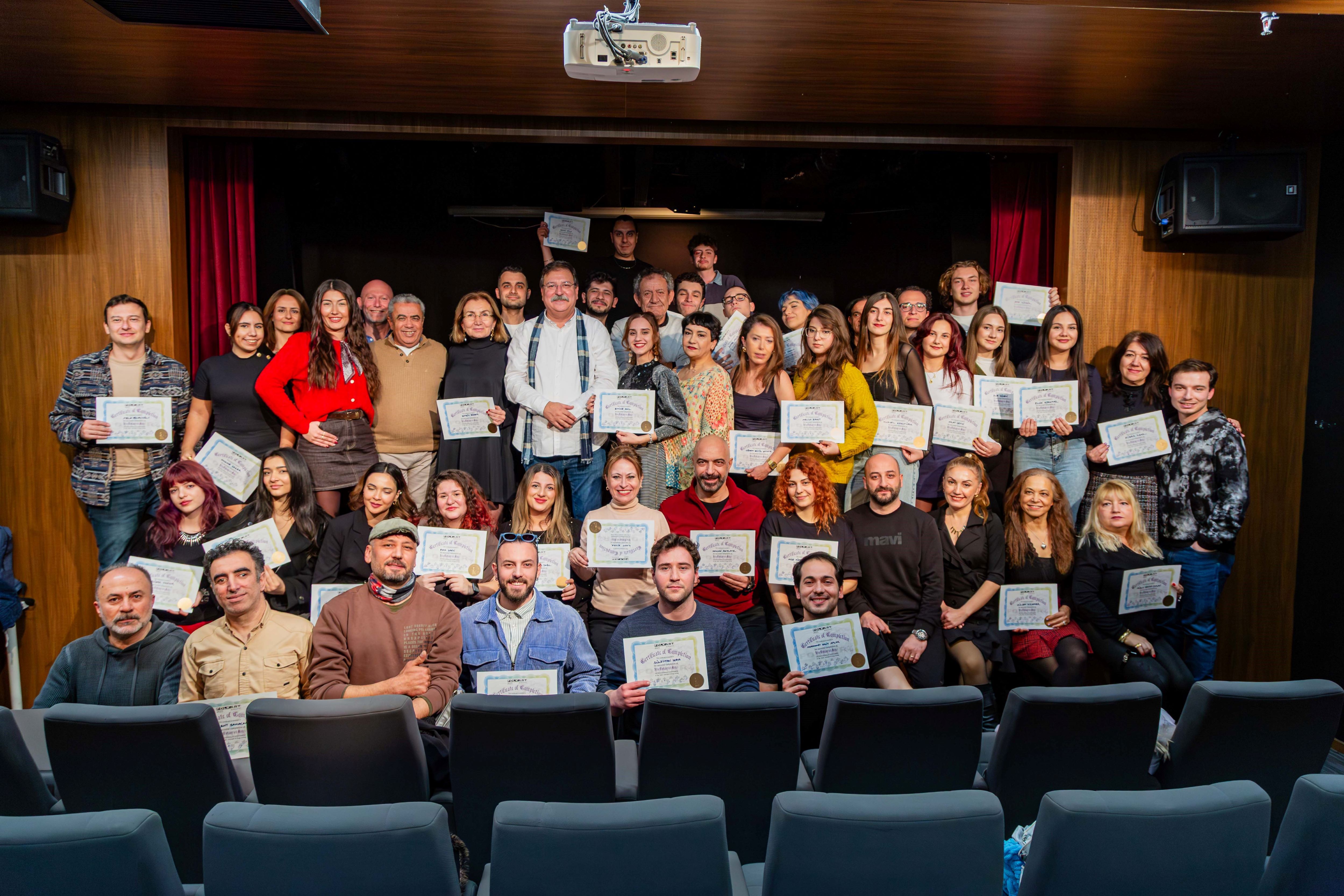 Folkart Academy Ilk Mezunlarını Verdi (1)