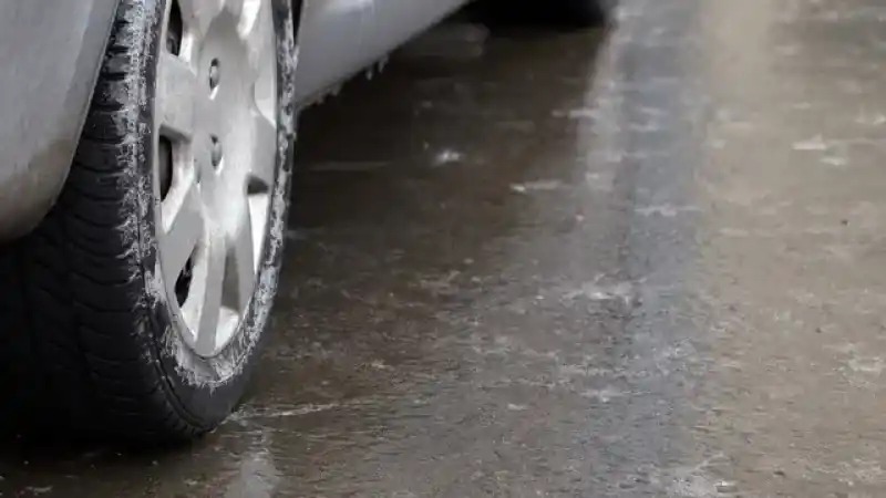 Gizli Buzlanma Nasıl Anlaşılır İşte Sürüş Esnasında Gizli Buzlanmayı Anlamanın 3 Yolu (3)