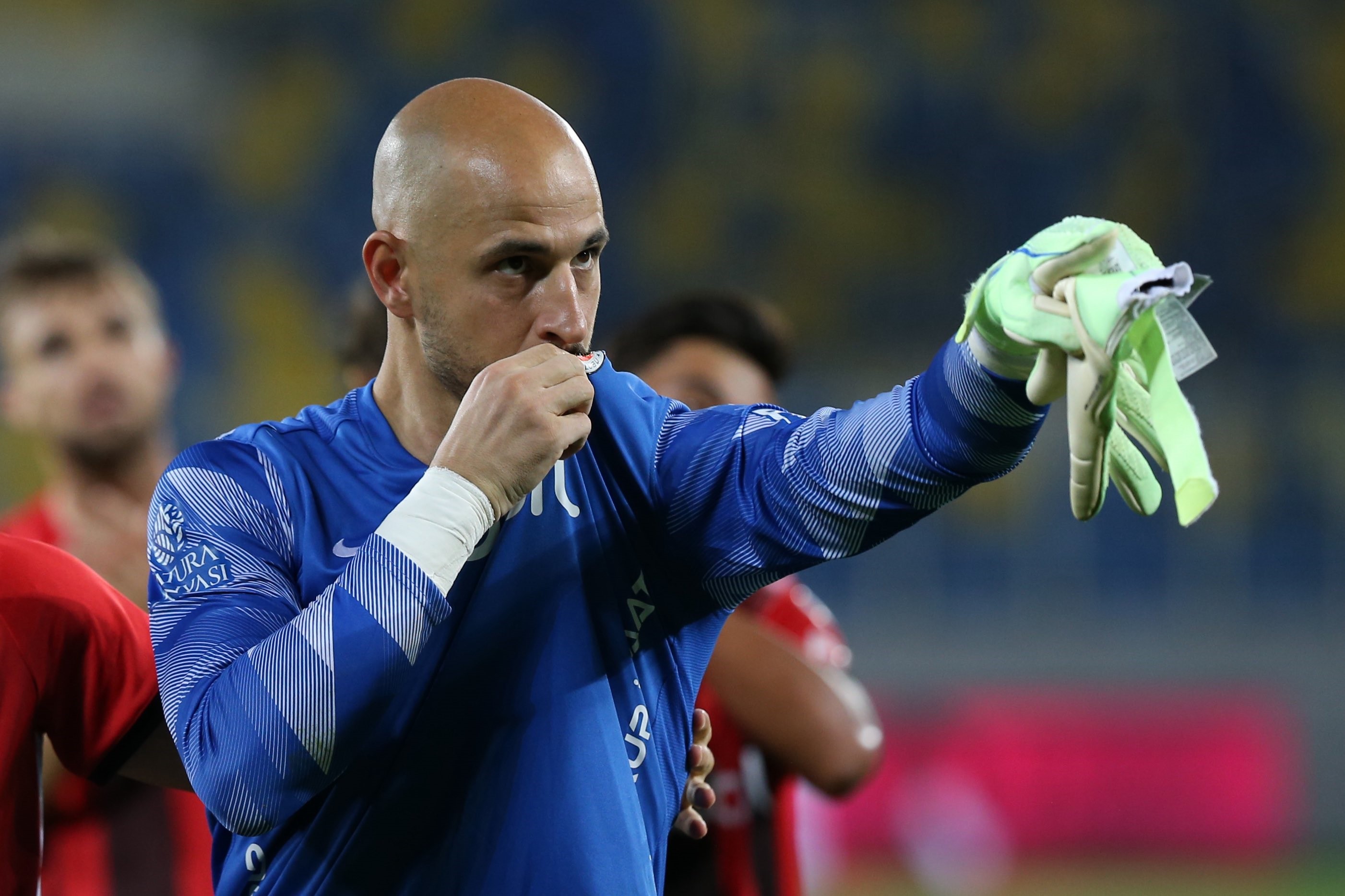 Göztepe, Kalede Rotayı Erhan Erentürk’e Çevirdi (2)