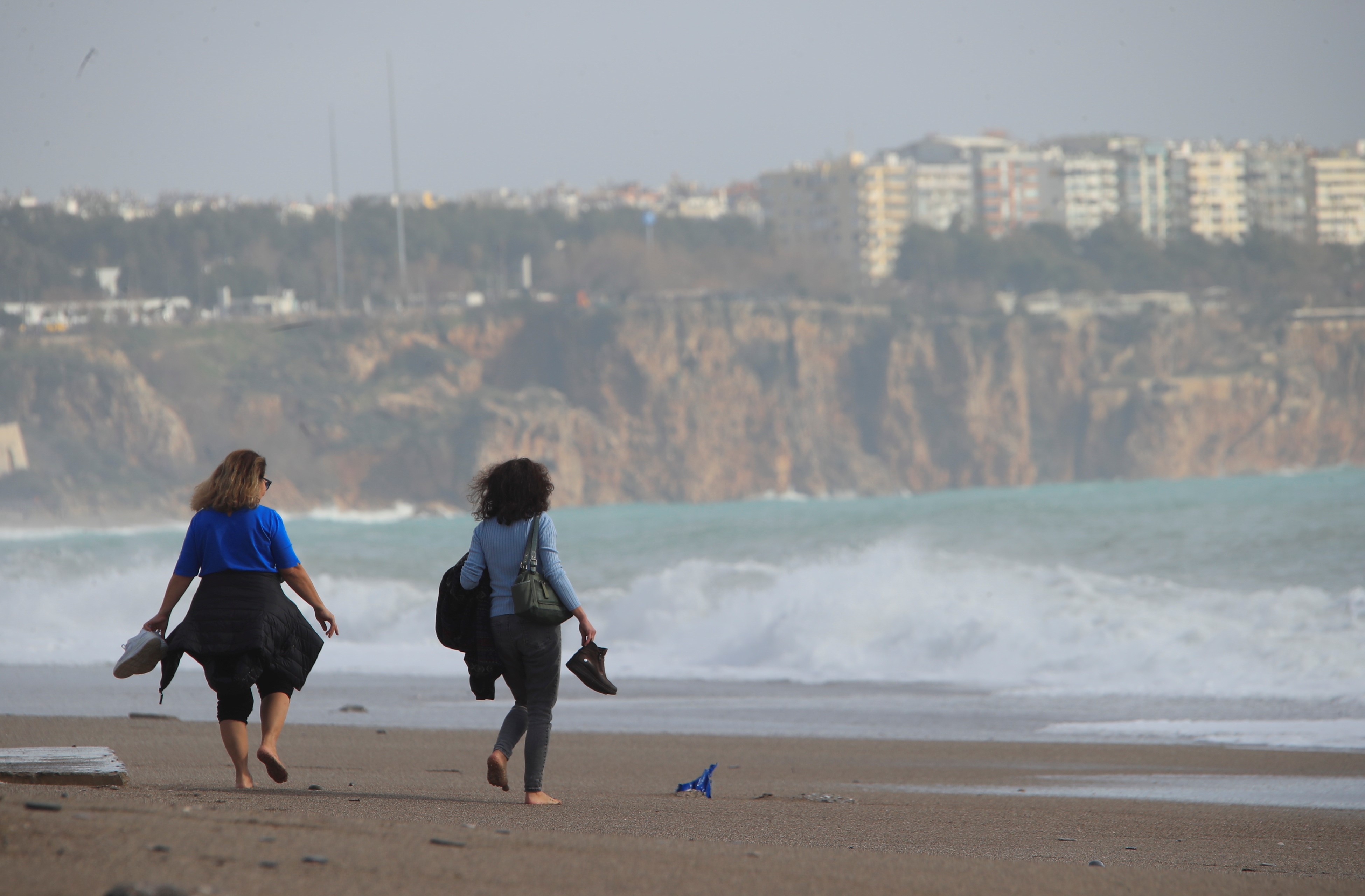 Güneş Çıktı, Sahilde Görülmemiş Manzaralar Yaşandı! (2)