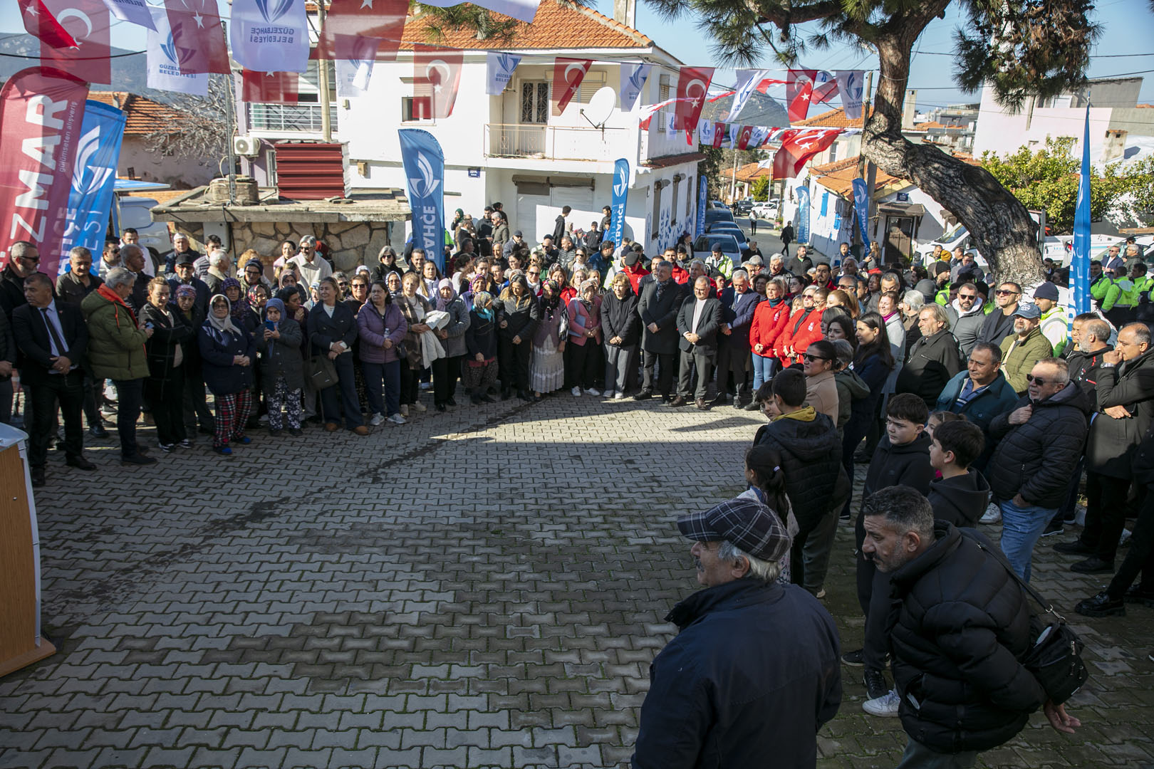 Güzelbahçe’de Nostalji Geri Döndü! Güzmar Bakkal Nihat Açıldı (6)