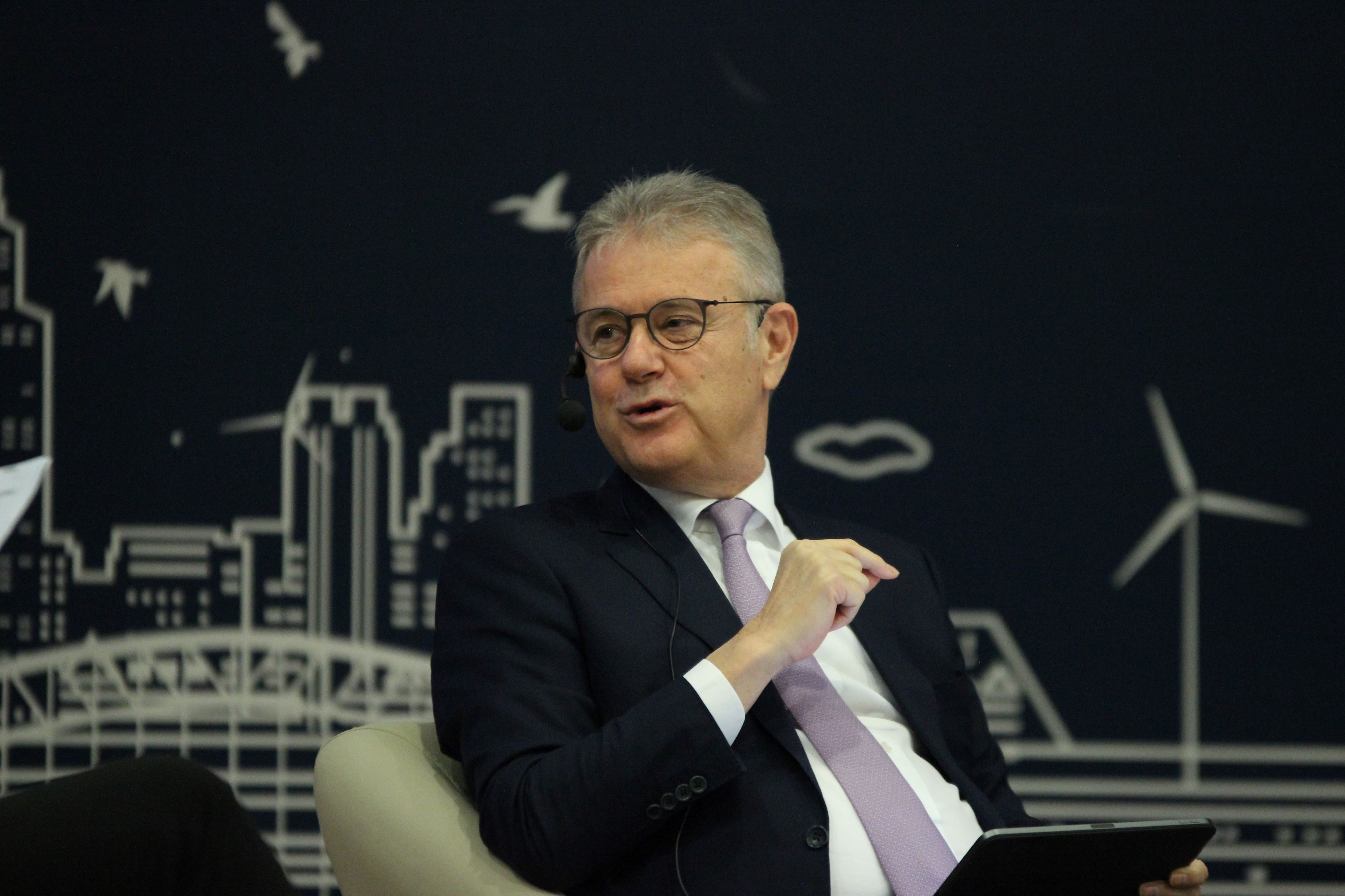 İeü’de Spor Yöneticiliği Sertifika Programı Başladı (7)