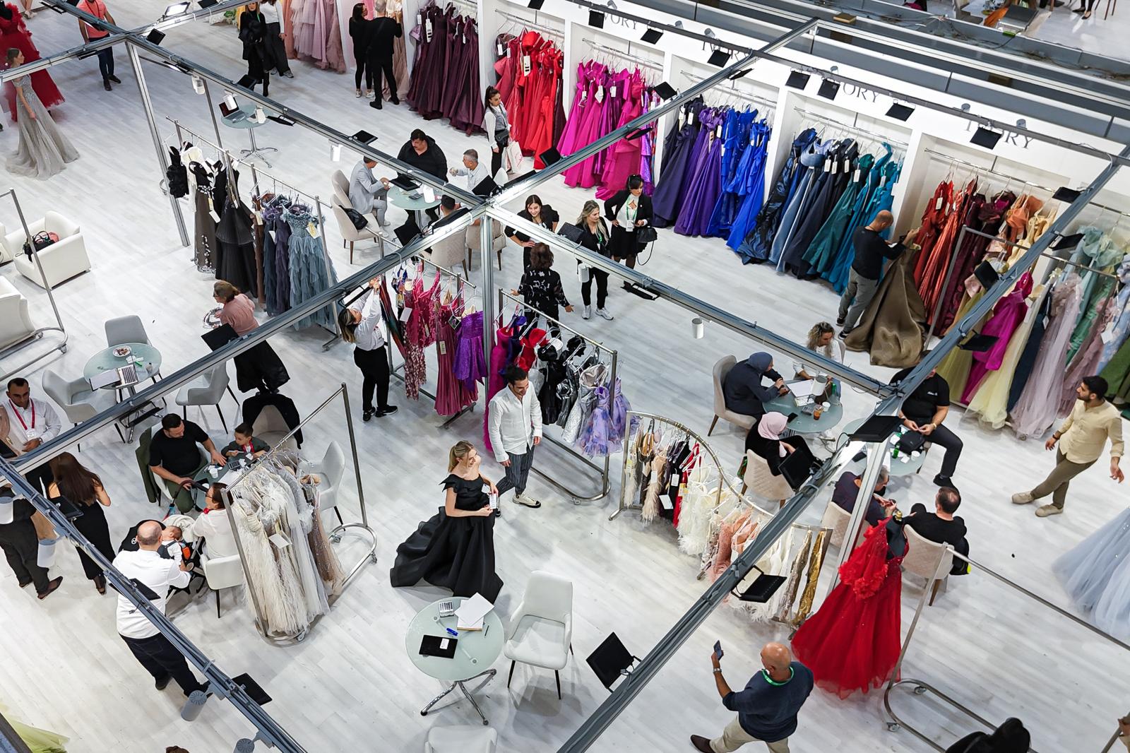 If Wedding Fashion İzmir Geri Dönüyor! Sektör Nefesini Tuttu (4)