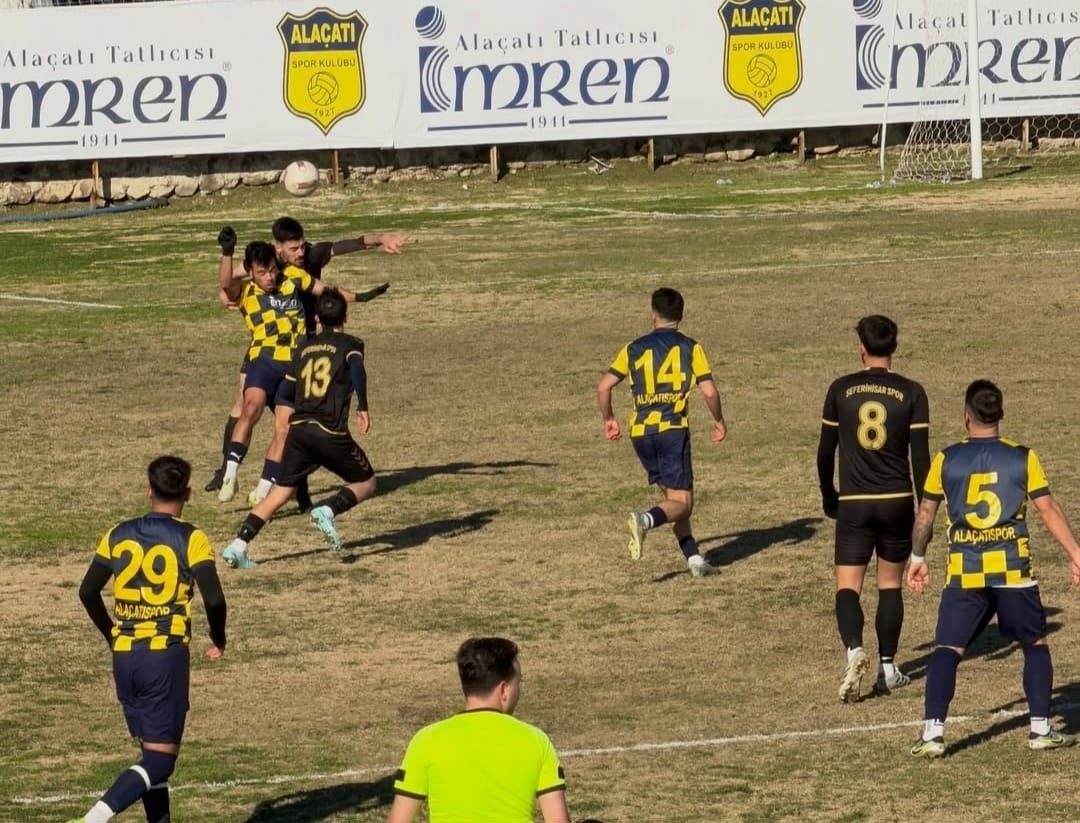 İmren Alaçatıspor Evinde Kazandı, Zirveye Tutundu (3)