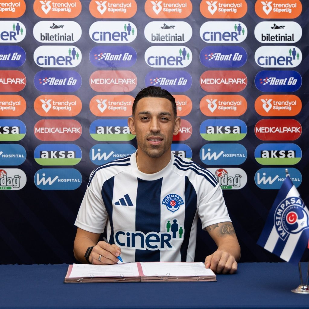 İrfan Can Kahveci – Fenerbahçe ➝ Kasımpaşa