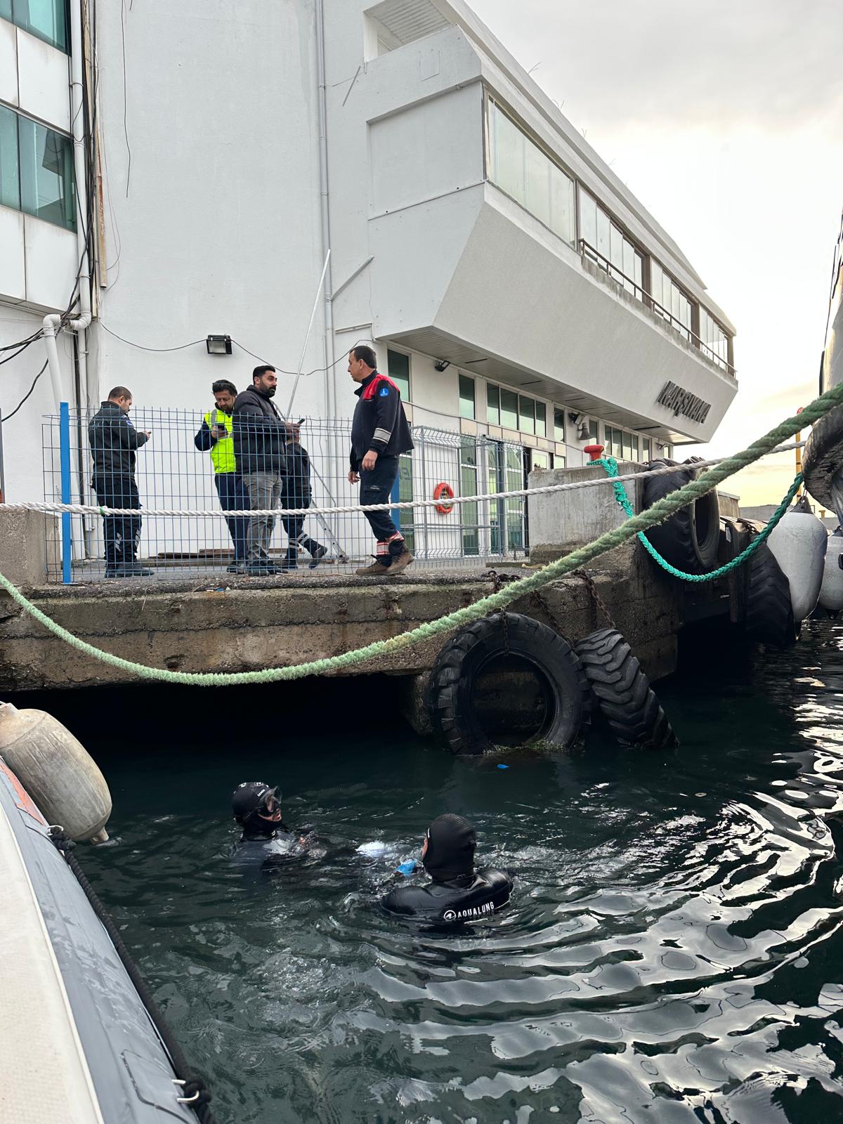 İskele Altından Gelen Ses Herkesi Alarma Geçirdi! (2)