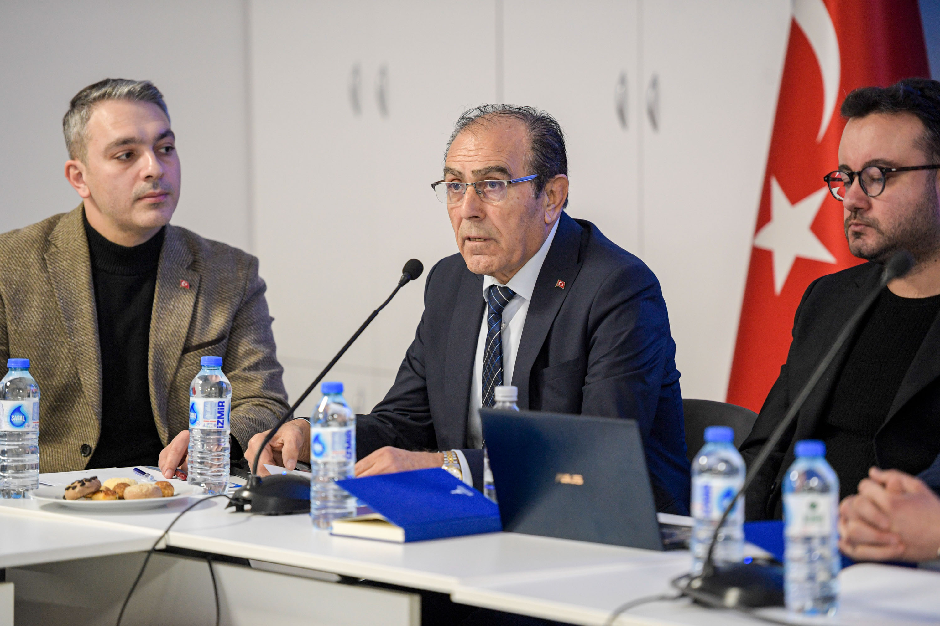 İzmir Esnafı Için Ortak Akıl Masası Kuruluyor (4)