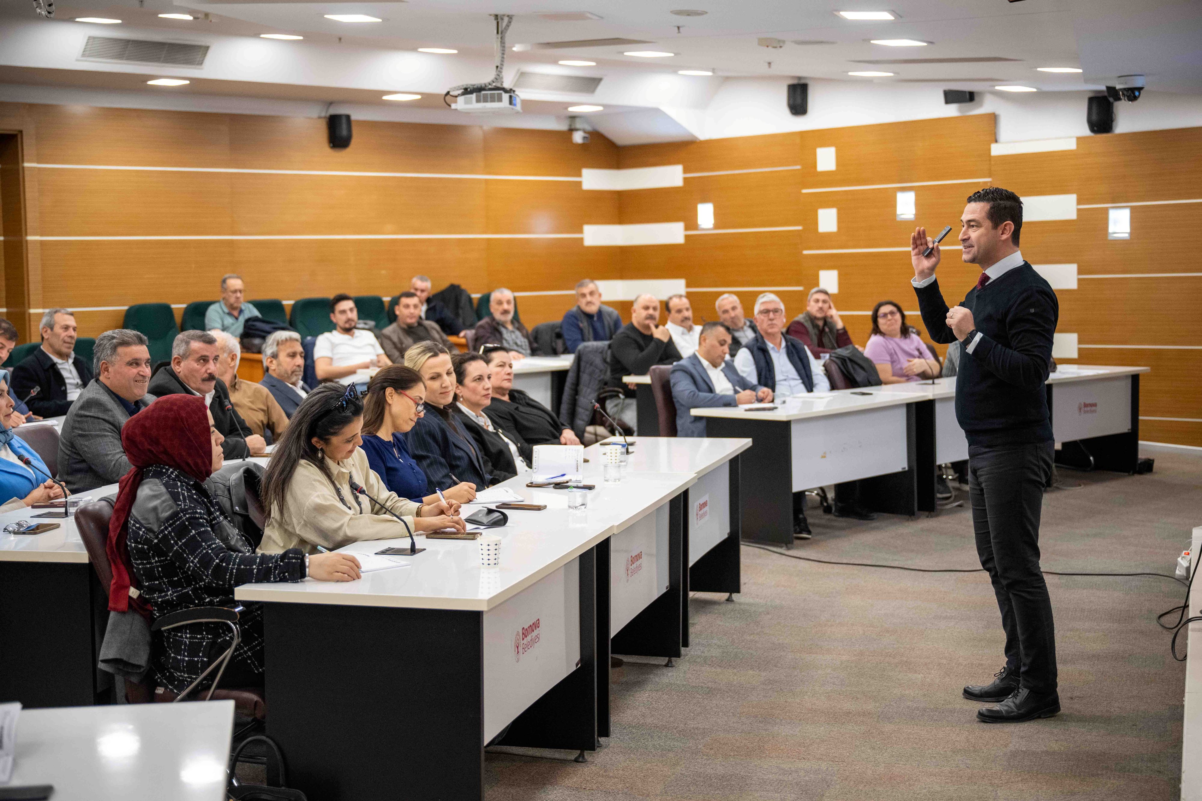 İzmir Genelinden Muhtarlar Bornova’daki Akademide Bir Araya Geldi (3)