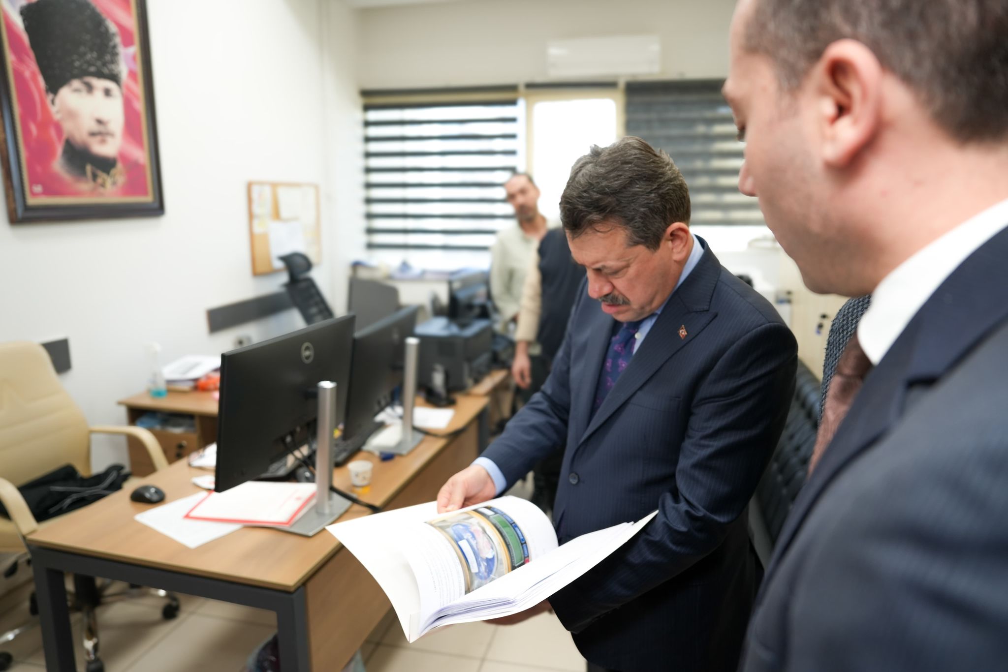 İzmir Merkezli Dev Operasyon 11 Ilde 654 Tutuklama (4)