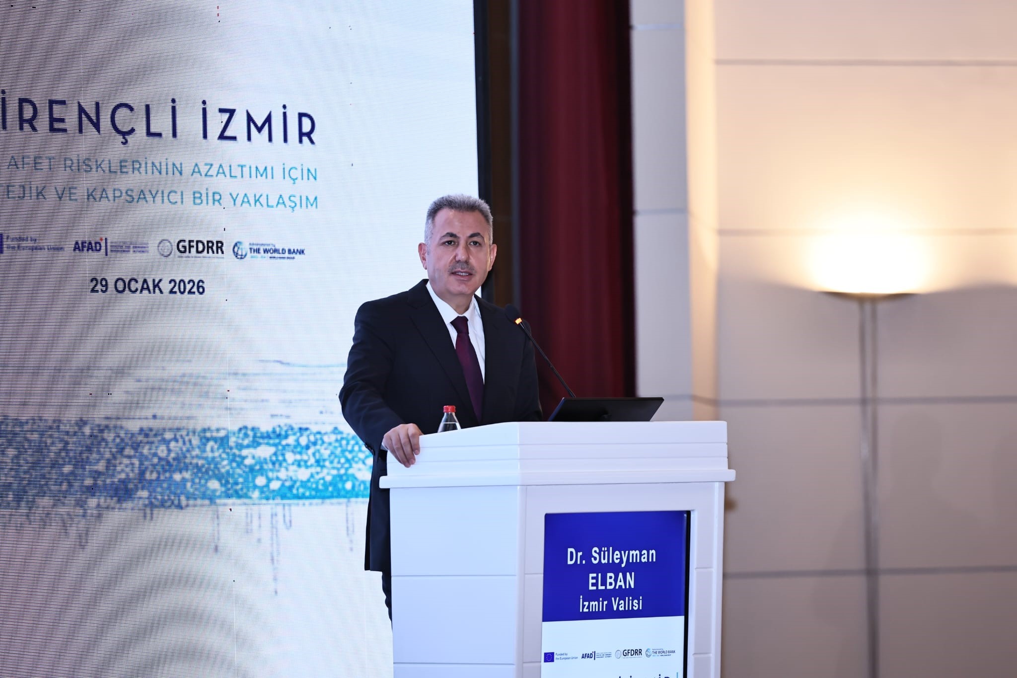 İzmir’de Binalar Için Yeni Dönem! Zorunluluk Geliyor (2)