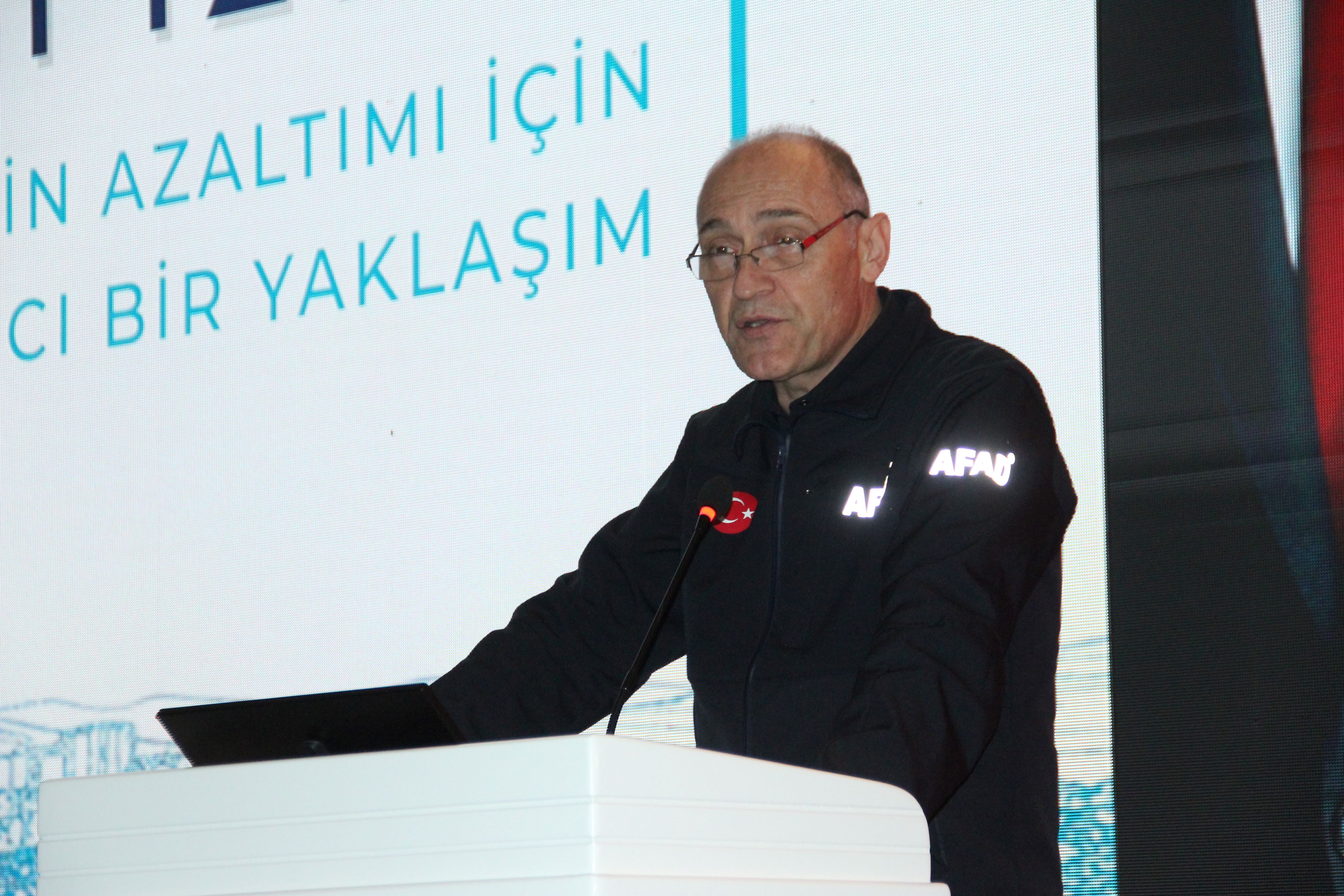 İzmir’de Binalar Için Yeni Dönem! Zorunluluk Geliyor (4)