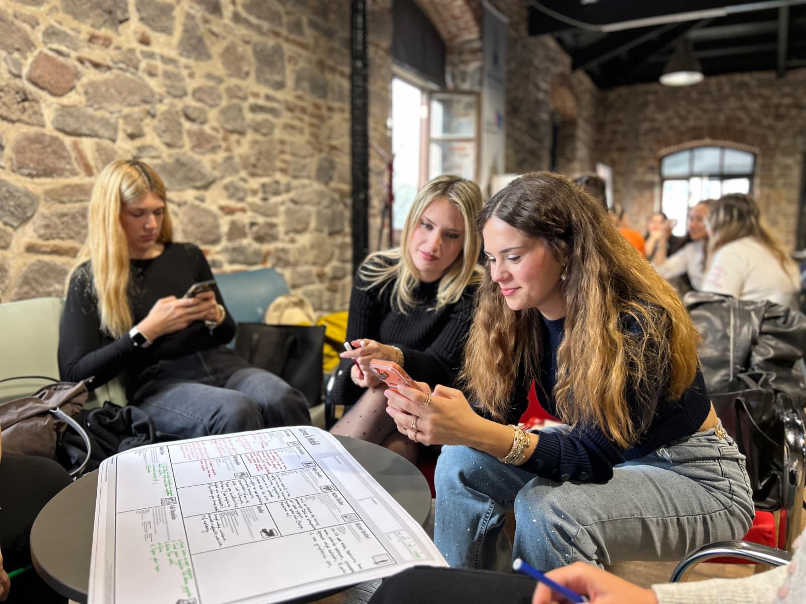 İzmir’de Bu Merkez Doğrudan Iş Kapısı Açıyor (4)