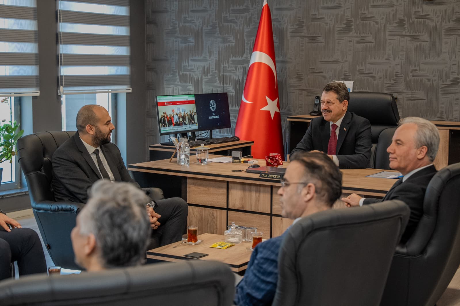 İzmir'de Denetimli Serbestlikte Örnek Proje Hayata Geçti (2)