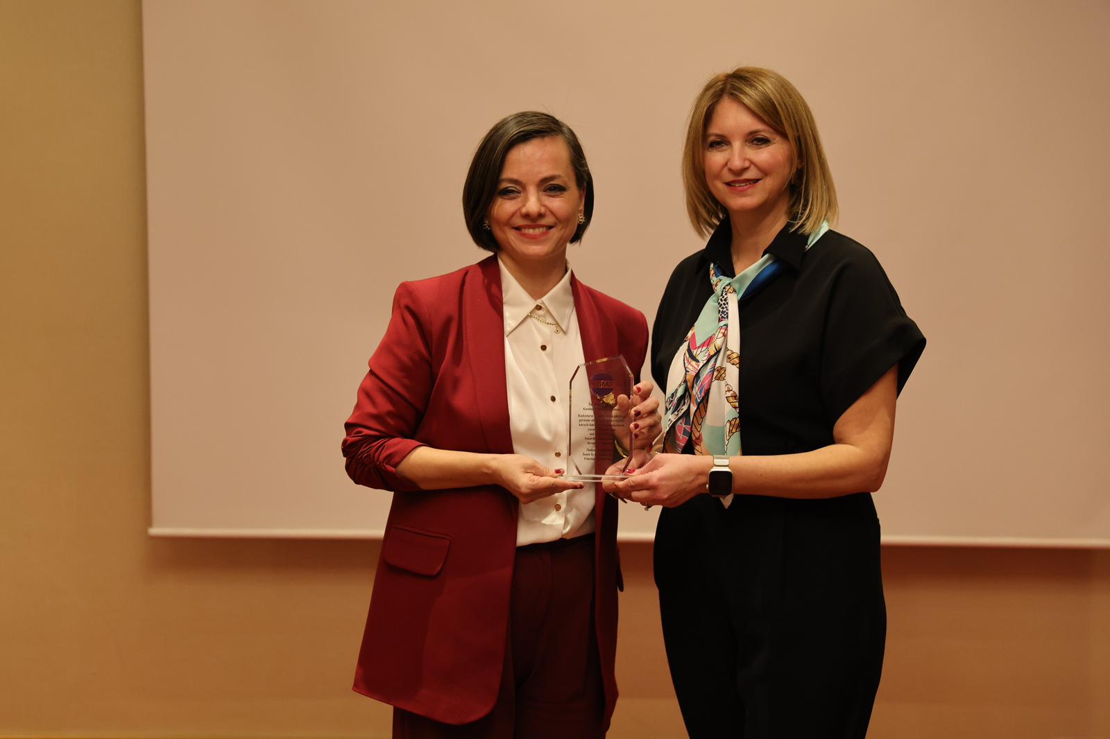 İzmir’de Dikkat Çeken Çıkış (3)