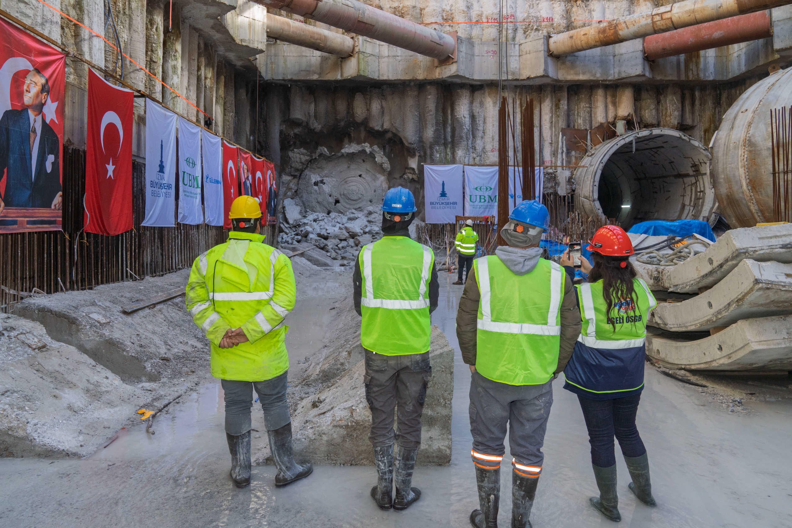 İzmir’in Dev Projesinde Tarihi An Buca Metrosu’nda Işık Görüldü! (10)