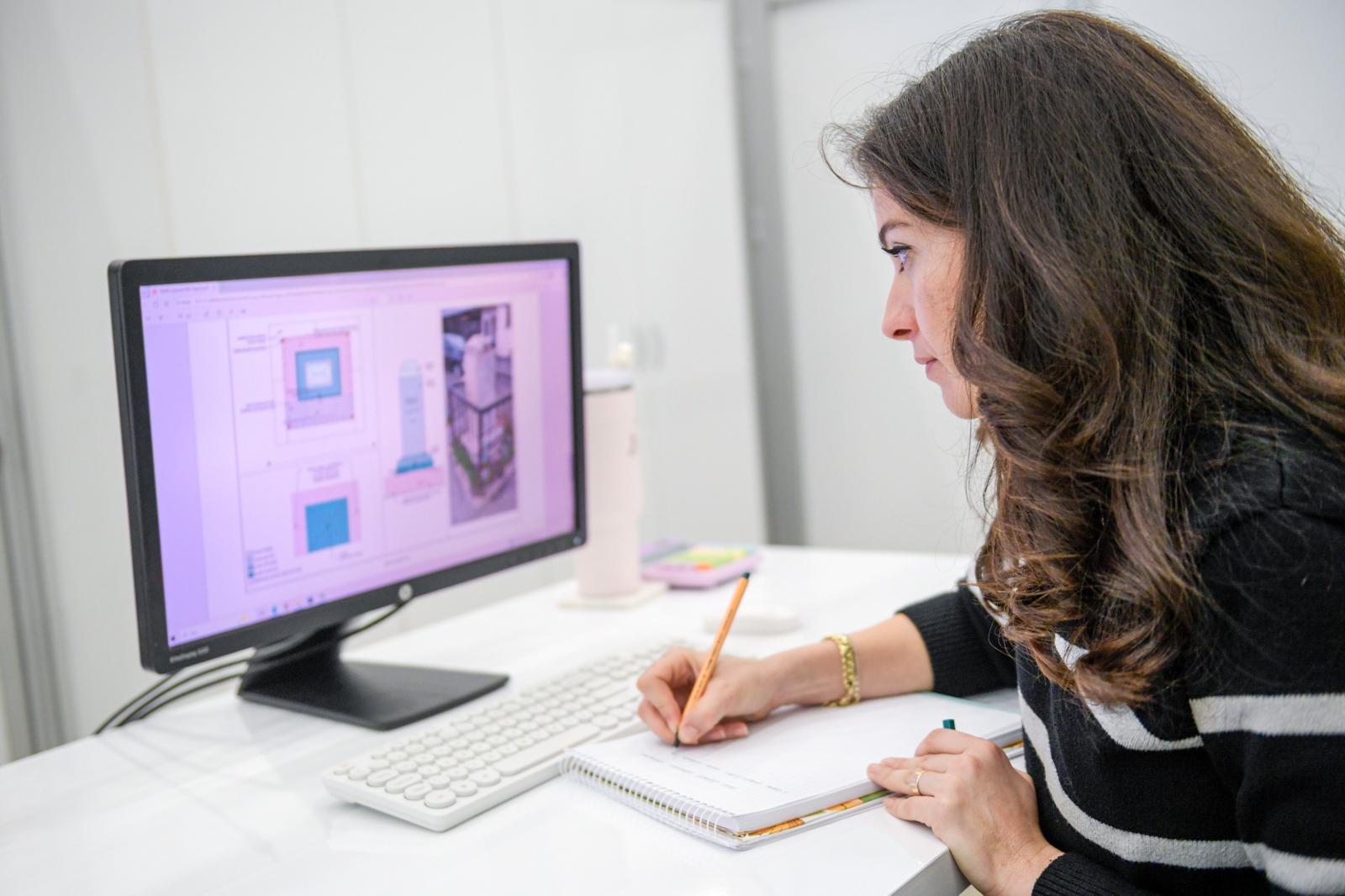 İzmir’in Hafızasına Dokunan Eller Iş Başında (5)