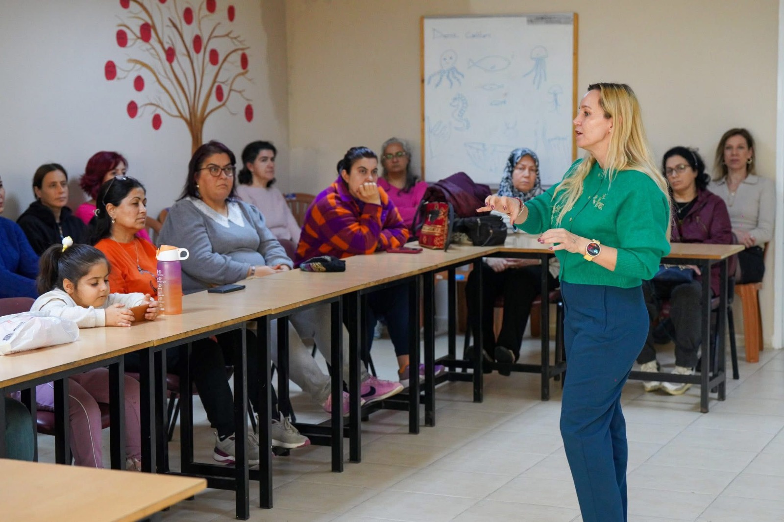 İzmirli Yurttaşlar Rahim Ağzı Kanserine Karşı Bilinçleniyor (6)