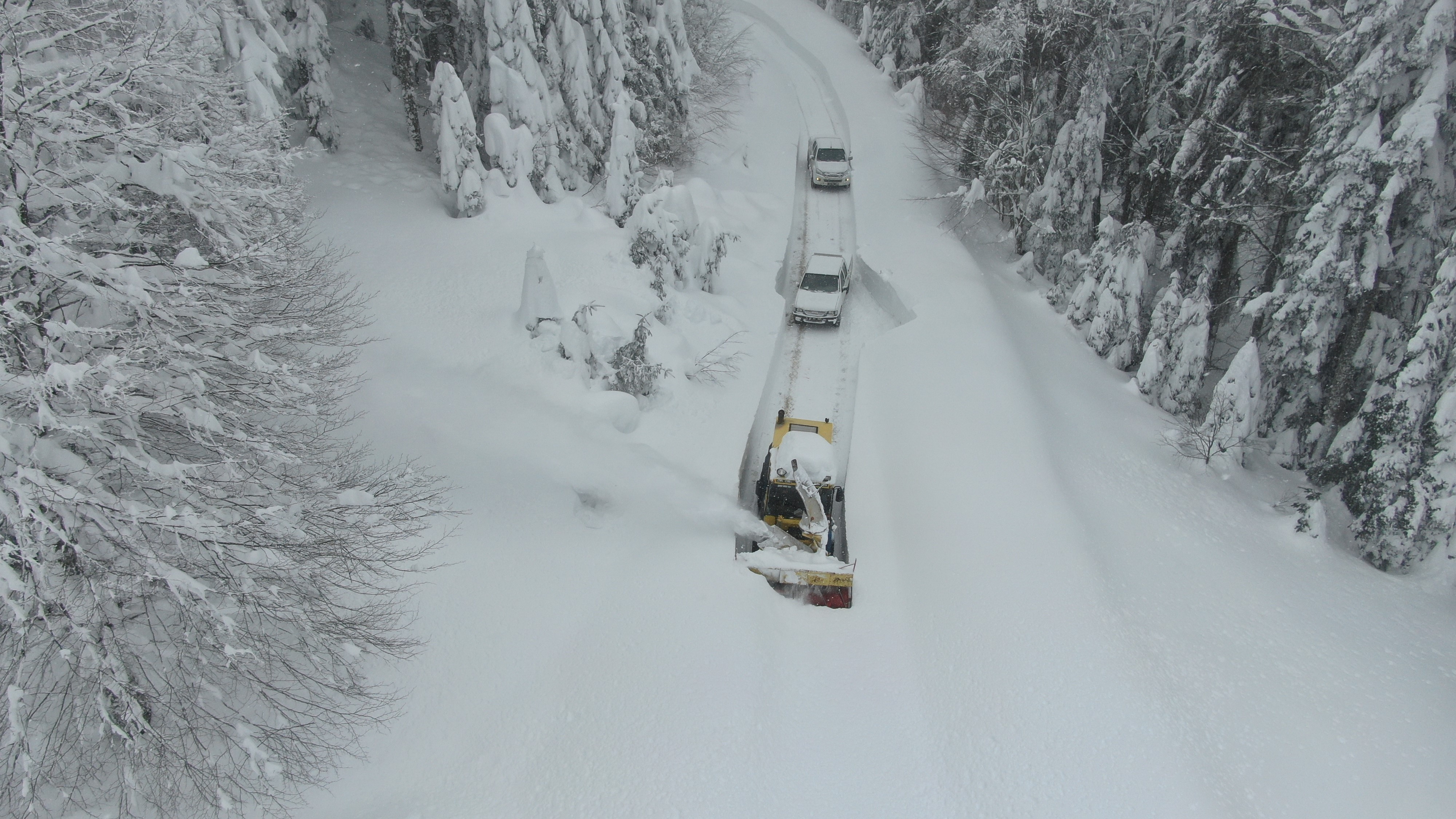 ‘Kar Savaşçıları’ Köy Yollarında (8)