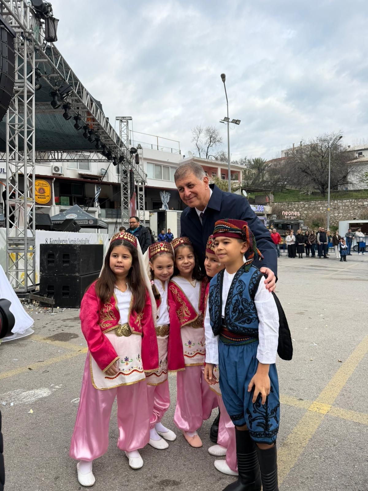 Karaburun’da Mis Kokulu Festival Başladı! (2)