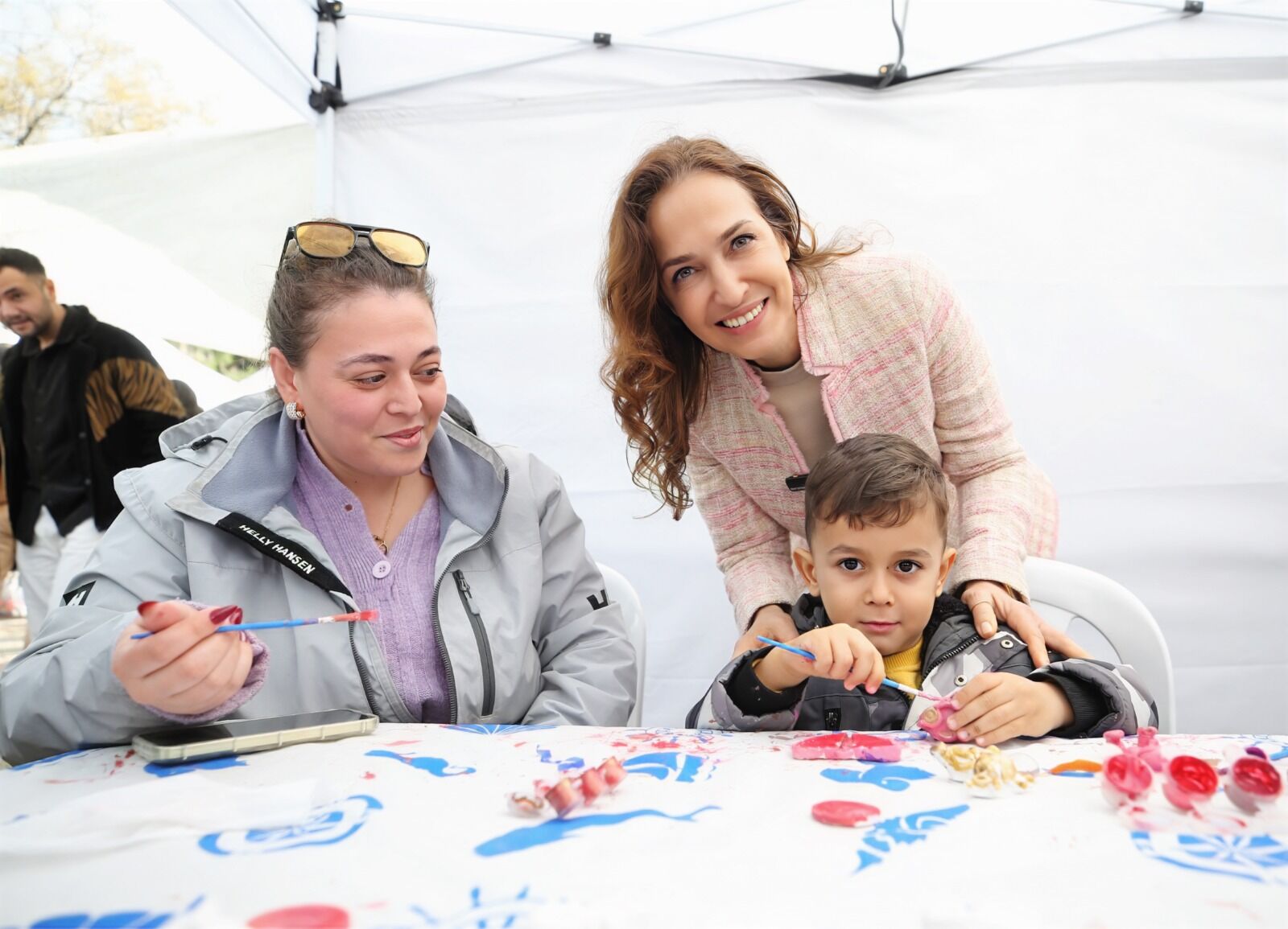 Karnefest’e Coşkulu Kapanış Başkan Ünsal Çocuklarla Buluştu (2)