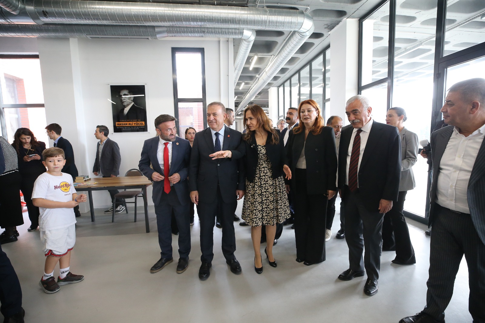 Karşıyaka’da Dayanışmanın Yeni Merkezi (4)