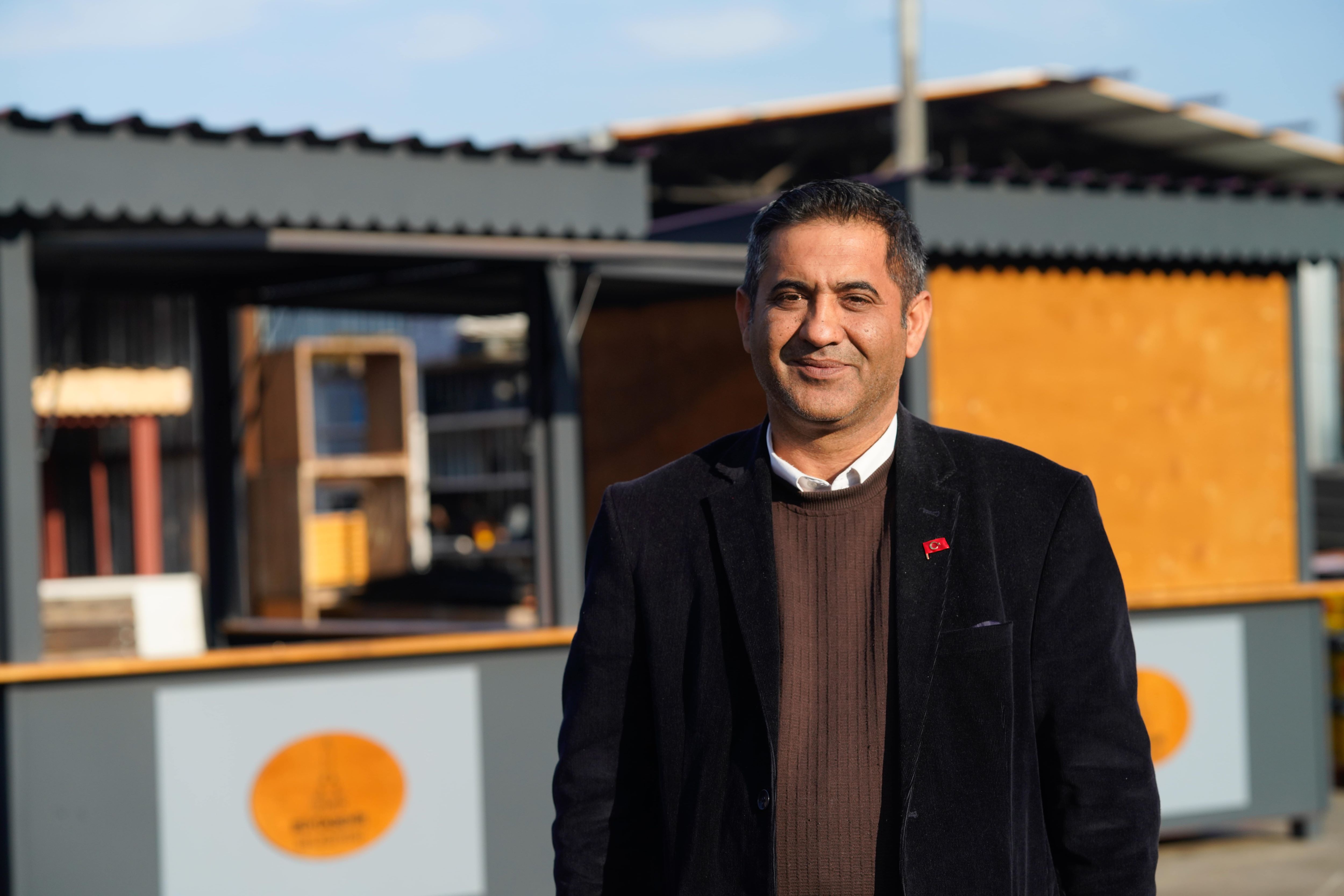 Karşıyaka’da Sahil Bandı Yeni Görünümüne Kavuştu (2)