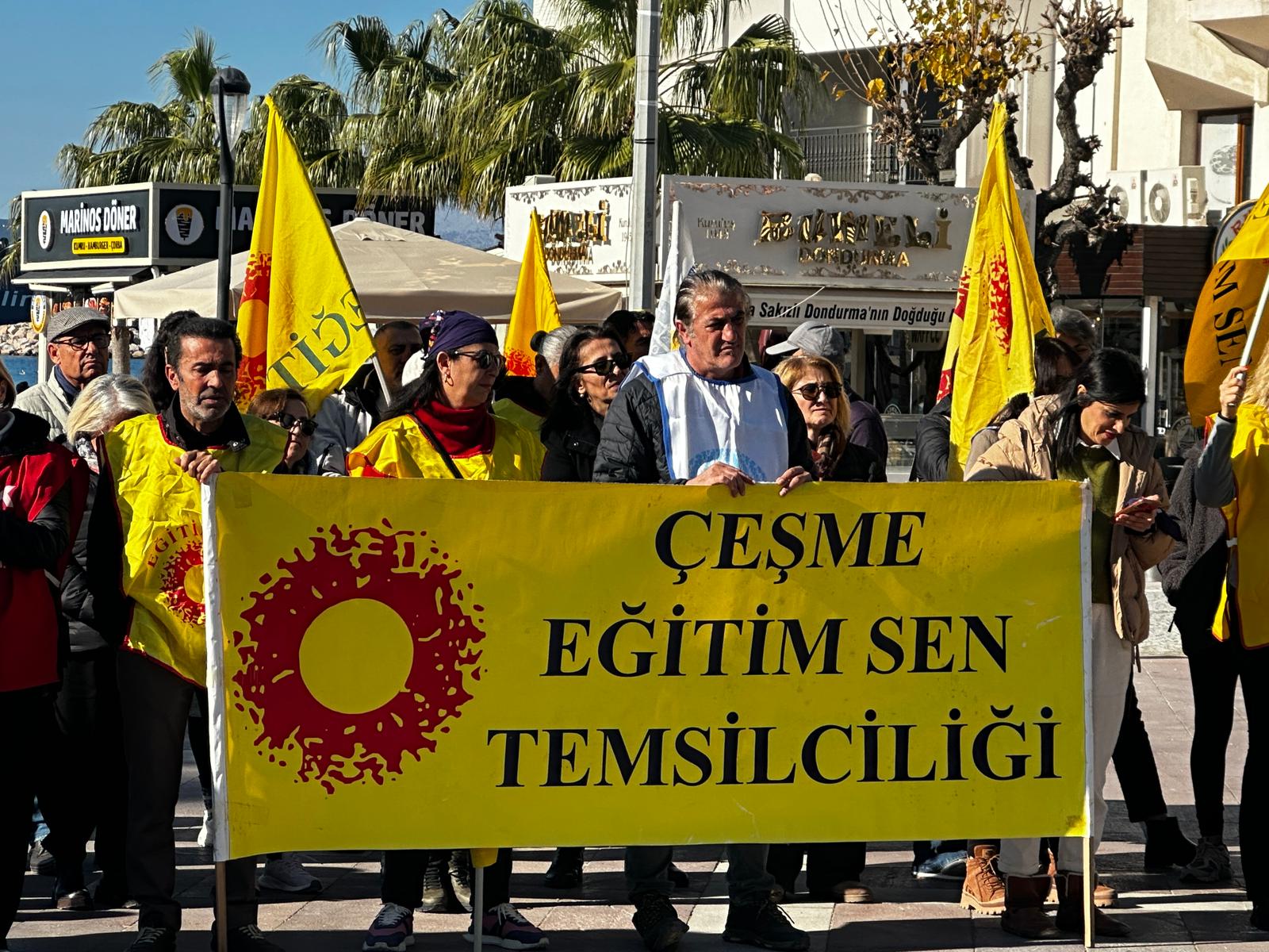 Kesk Çeşme’de Sokağa Indi 'Geçinemiyoruz' (3)