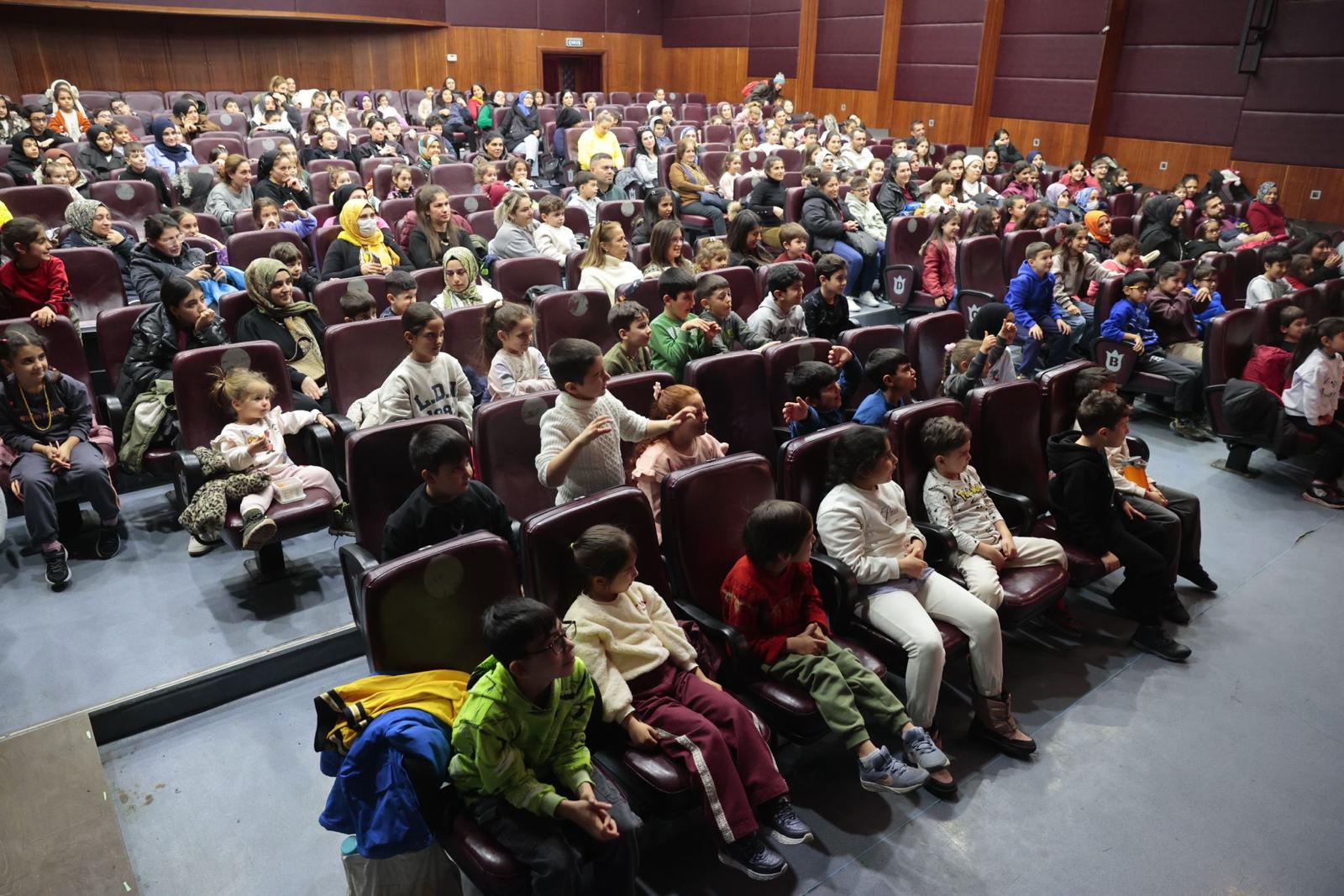 Konak’ta Yarıyıl Tatili Etkinliklerle Şenleniyor (6)